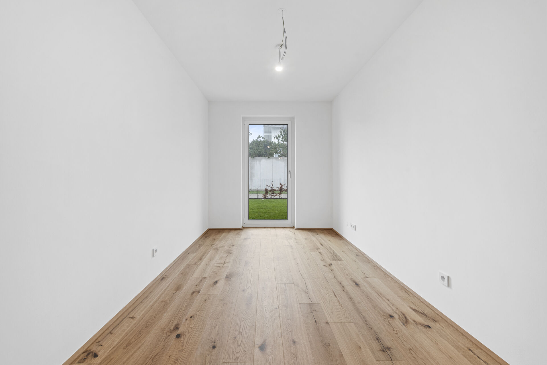 2025-12-09-S01626-Stiege 1-Top 1-012