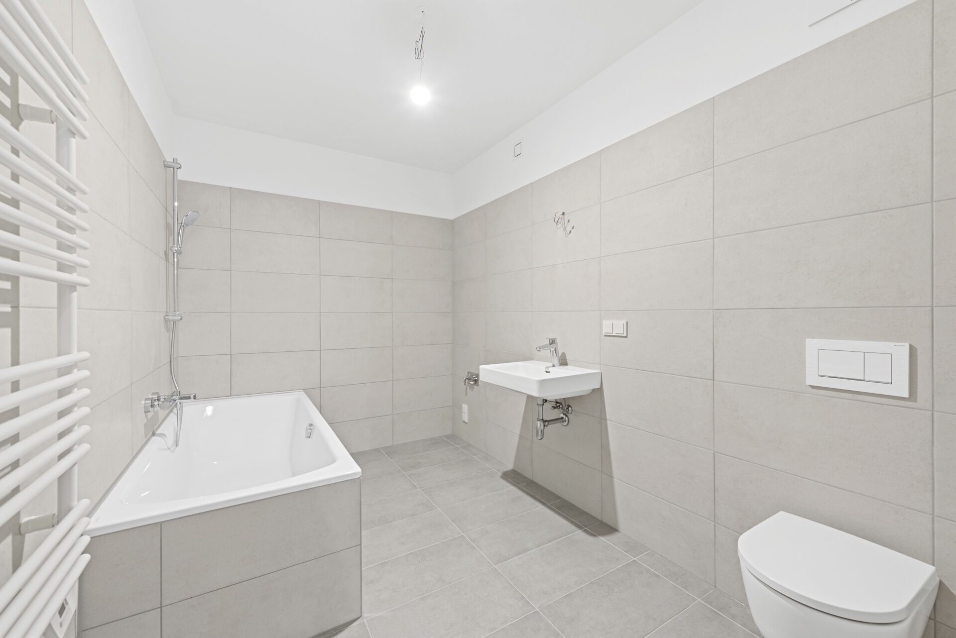 2025-12-09-S01626-Stiege 2-Top 27-008