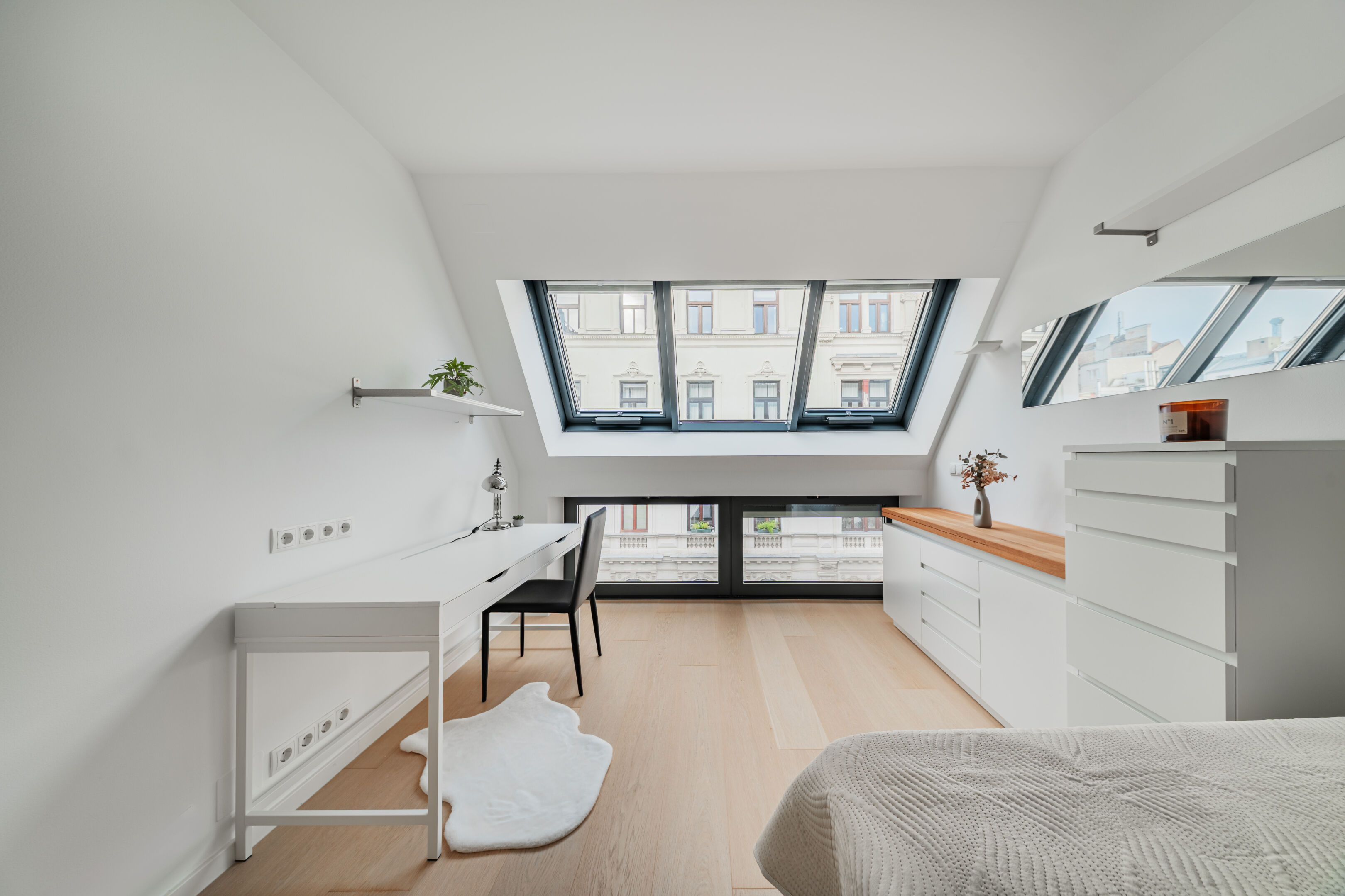 Schlafzimmer 2