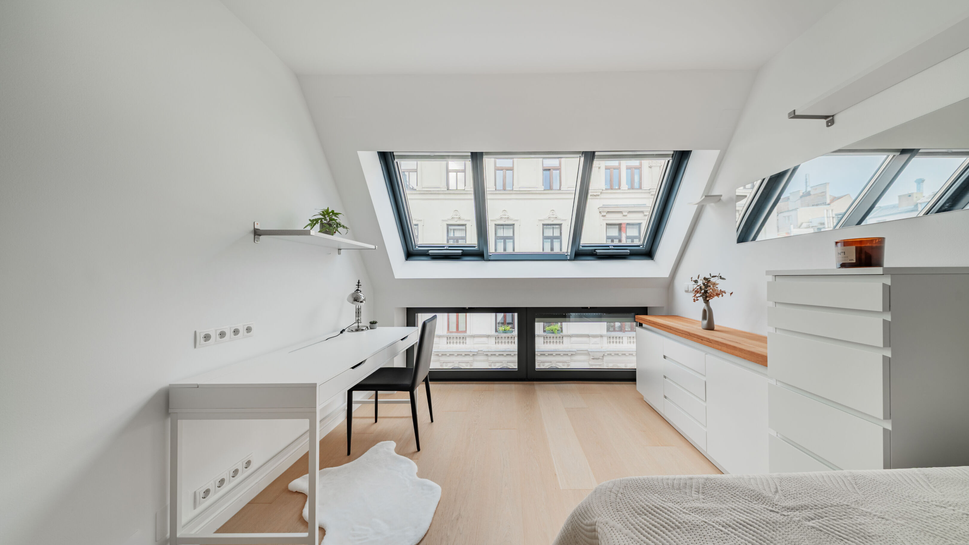 Schlafzimmer 2