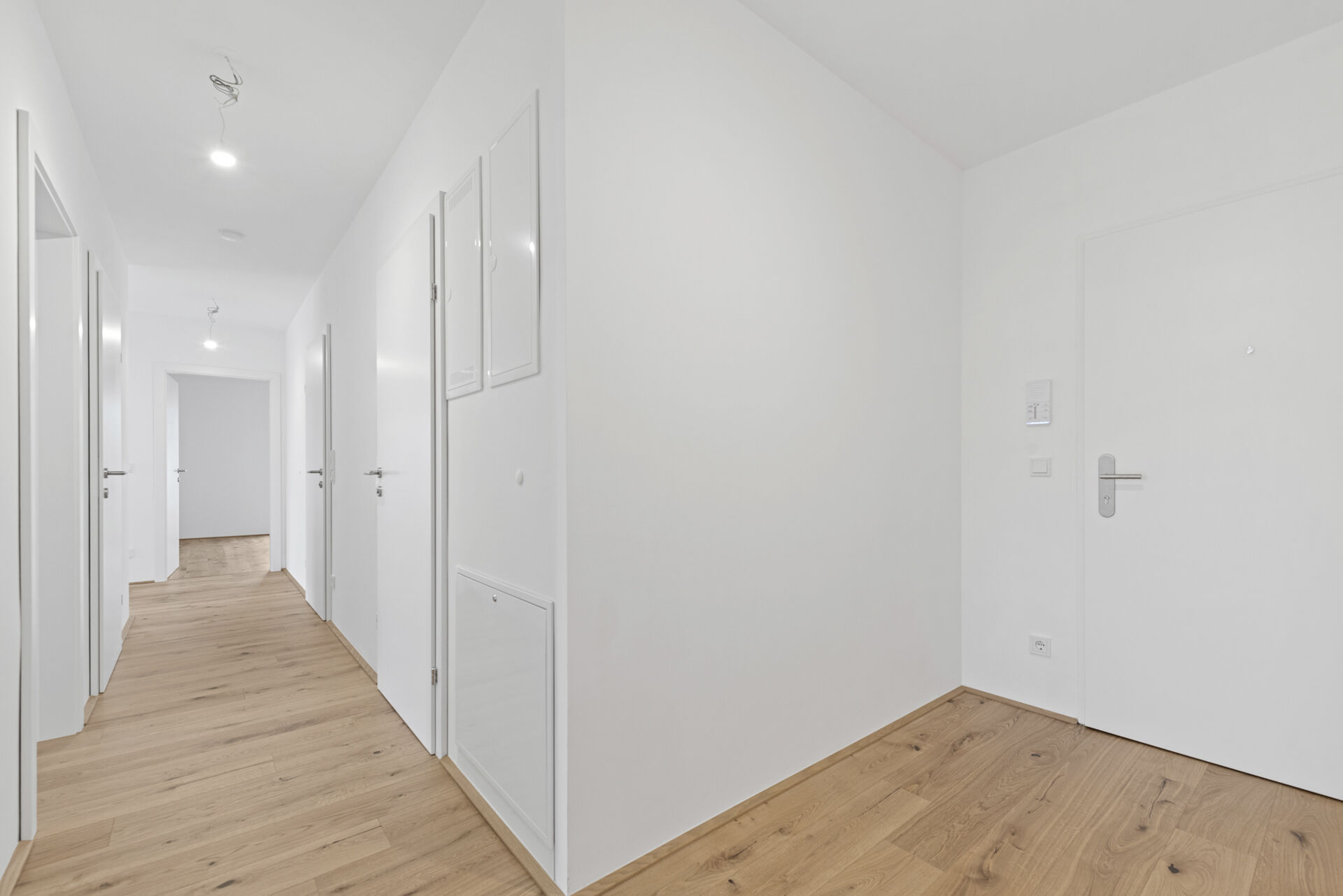 2025-12-09-S01626-Stiege 2-Top 16-002