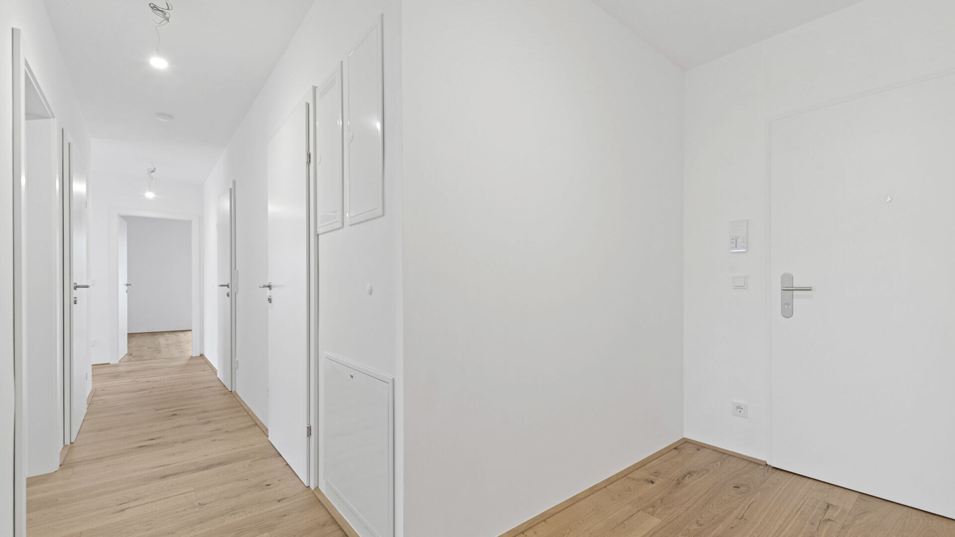 2025-12-09-S01626-Stiege 2-Top 16-002