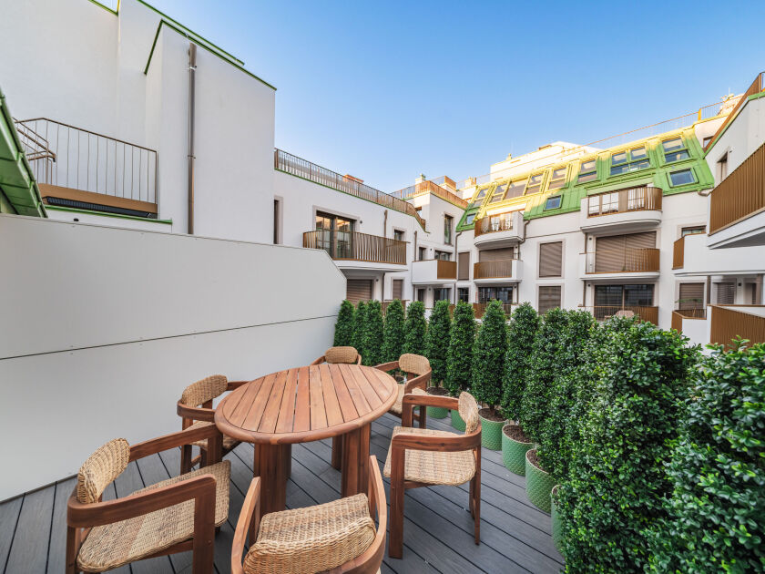 WINEGG-Kettenbrückengasse 22-Balkon