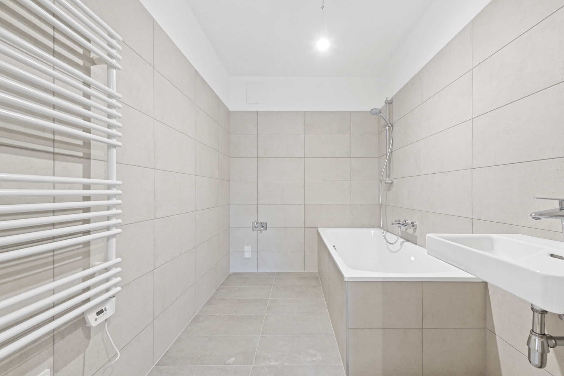 2025-12-09-S01626-Stiege 2-Top 7-008