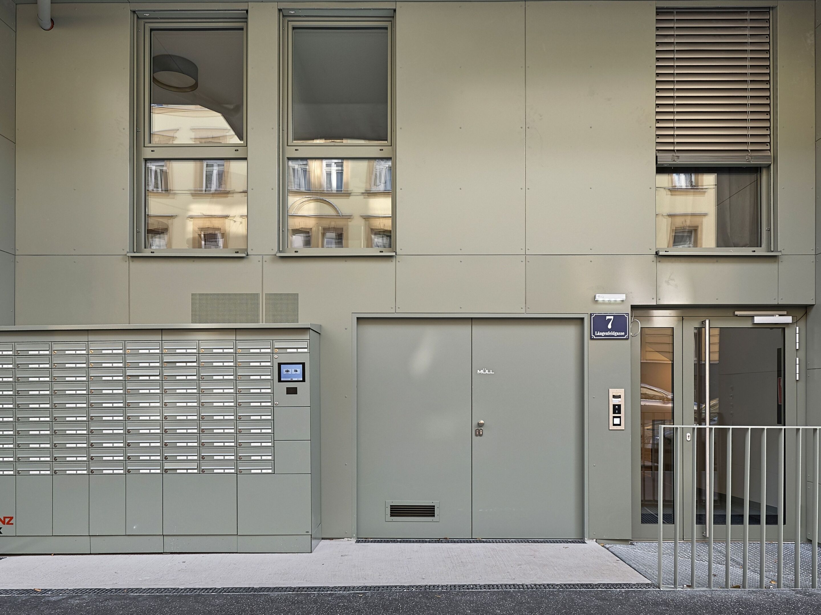 WINEGG-Arndtstraße 50-Eingang