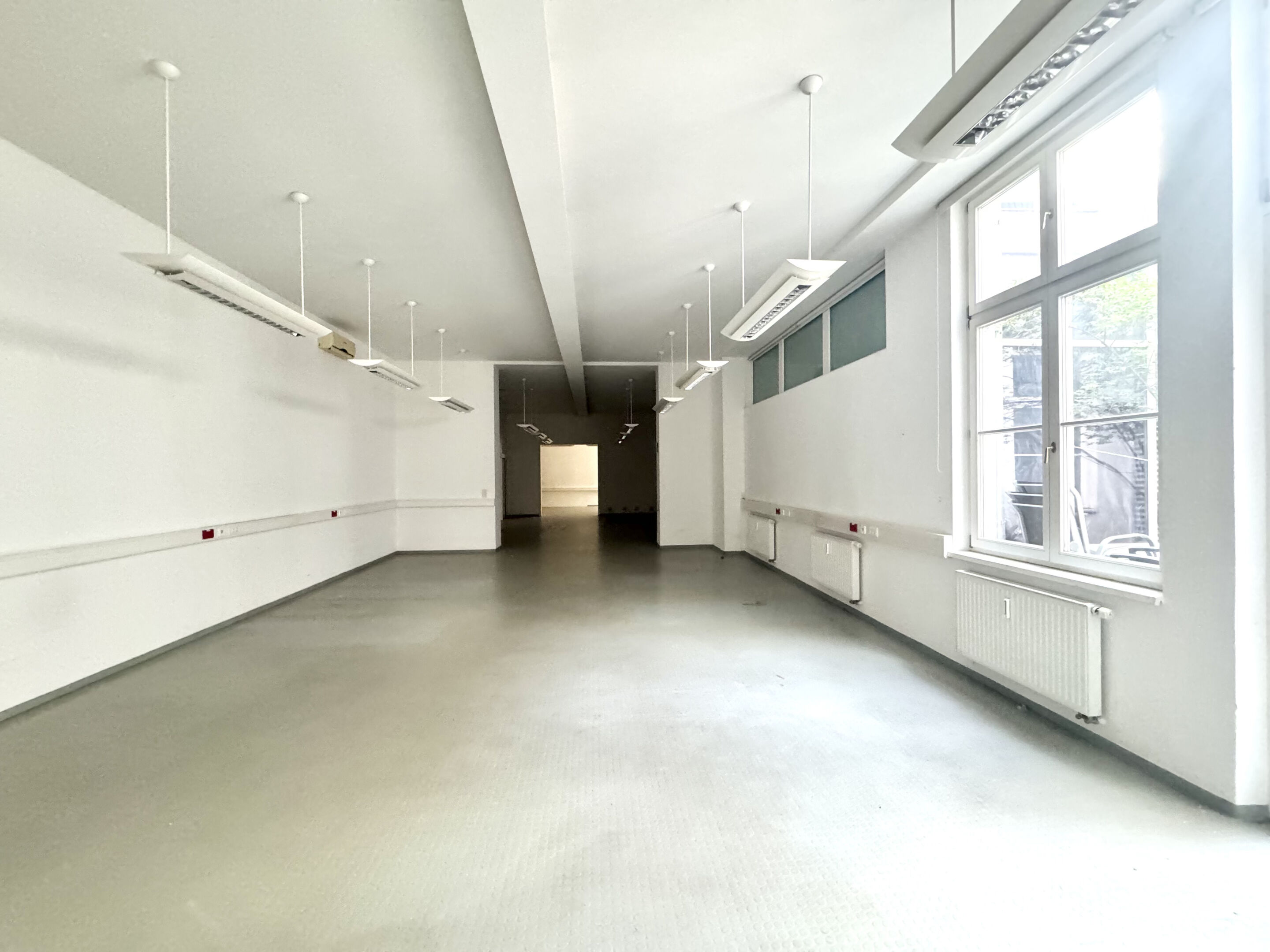 Büro-/Geschäftsraum