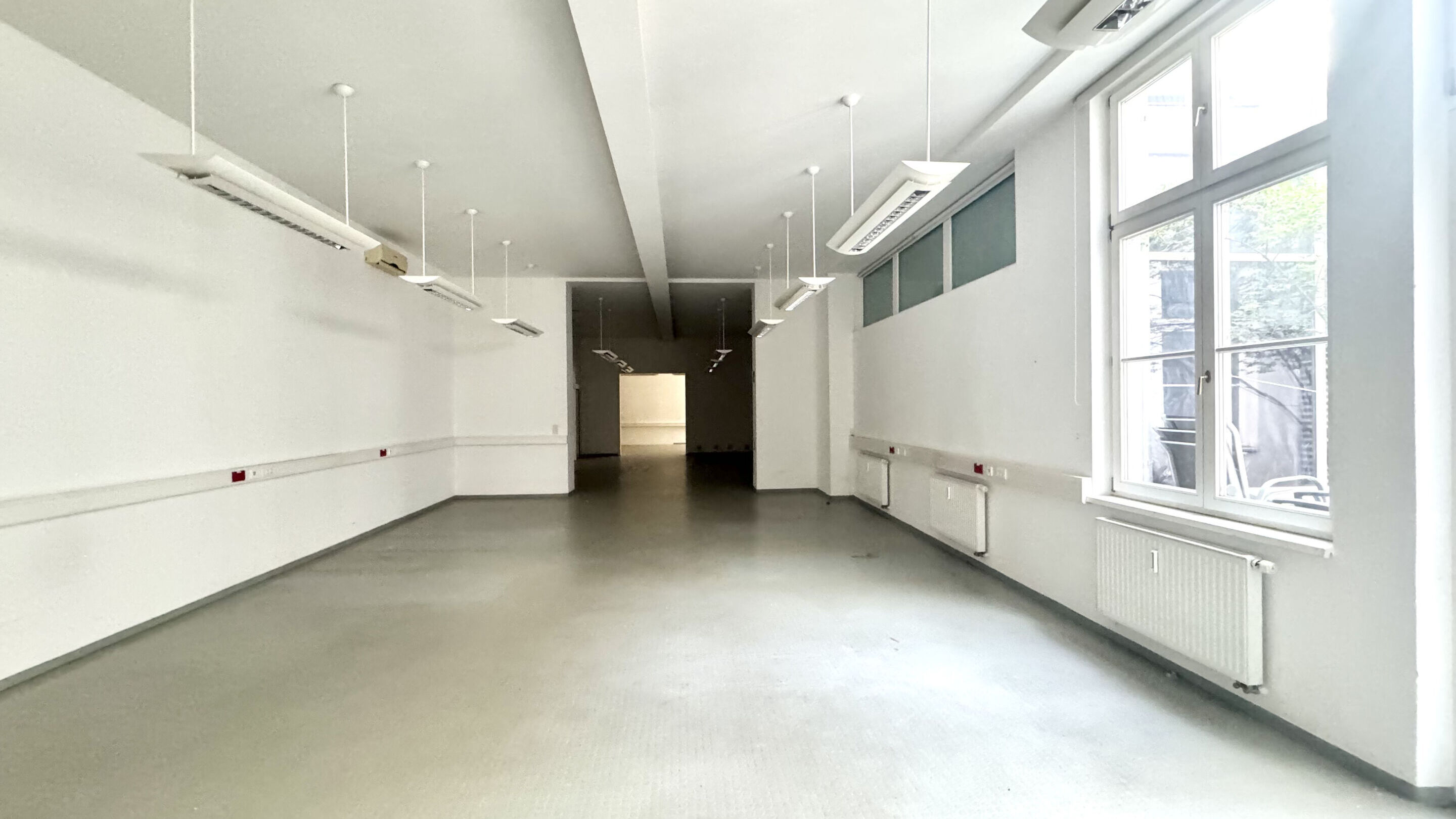Büro-/Geschäftsraum