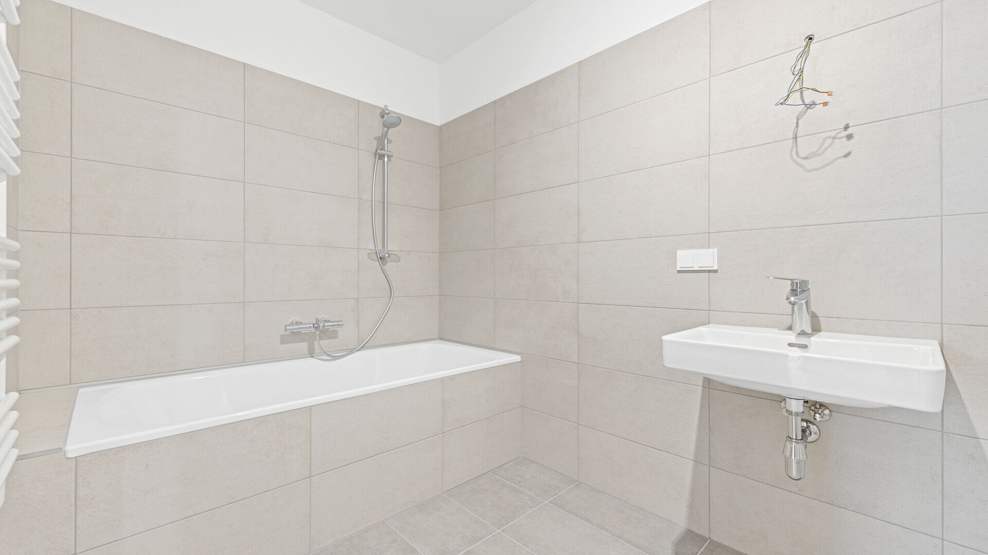 2025-12-09-S01626-Stiege 2-Top 16-008