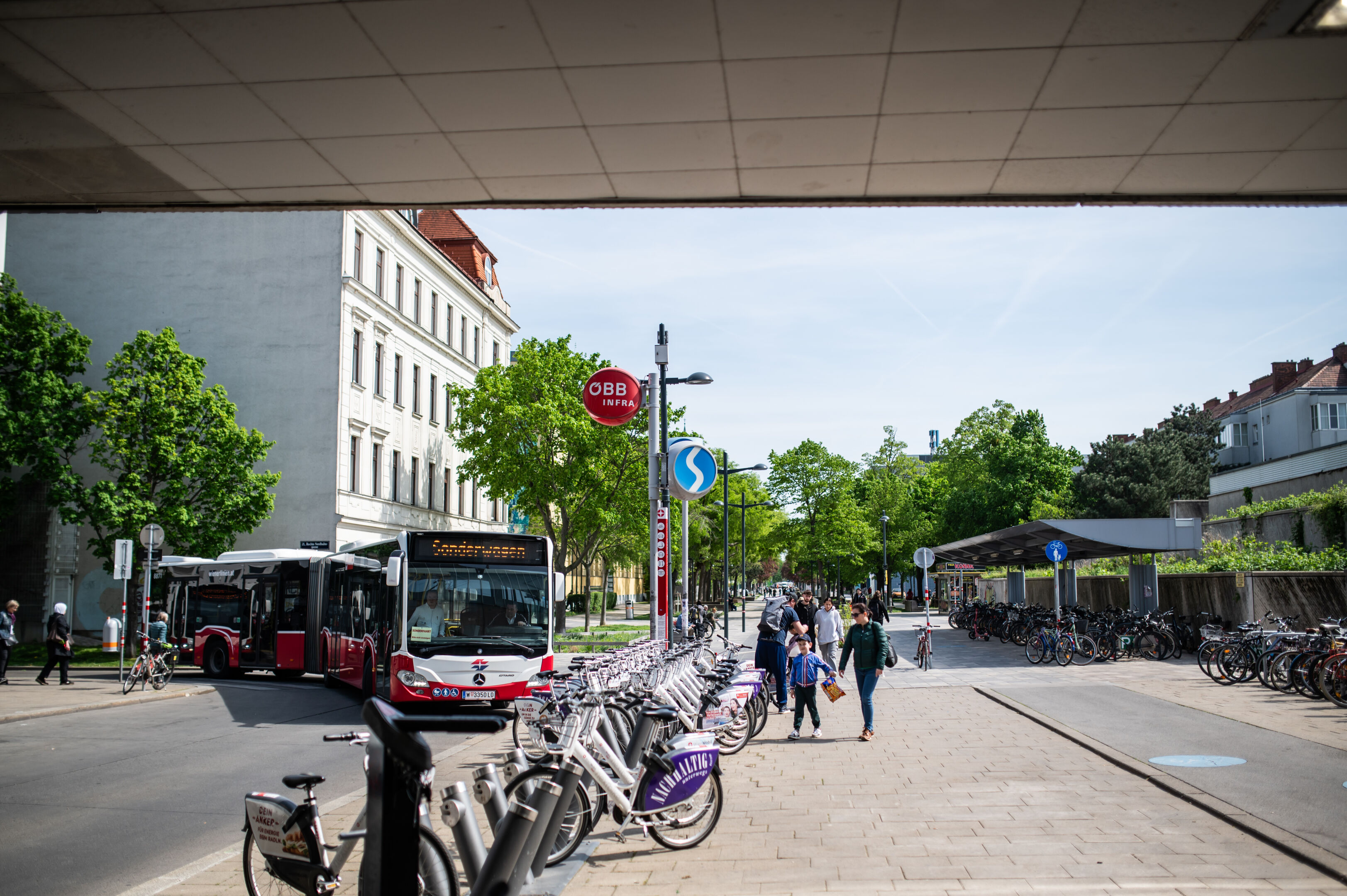 WINEGG - Fahrbachgasse 6-8 - Umgebung - 11.04.2024 -  013