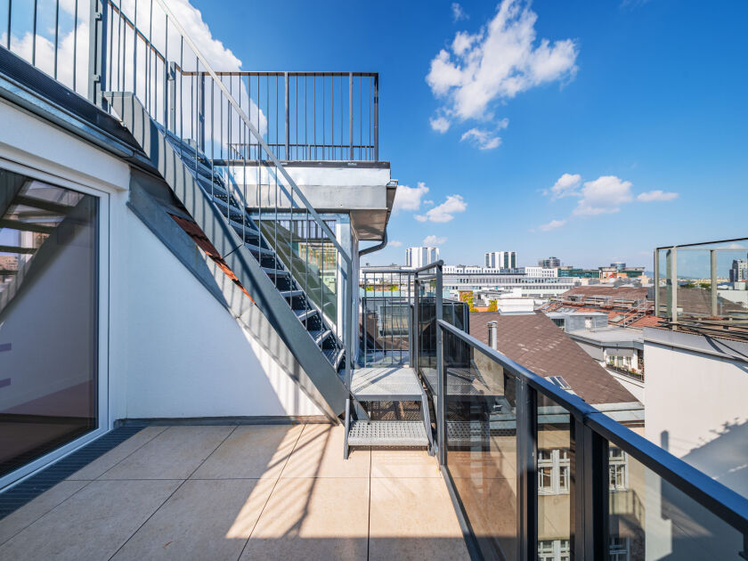 Terrasse & Aufgang Dachterrasse