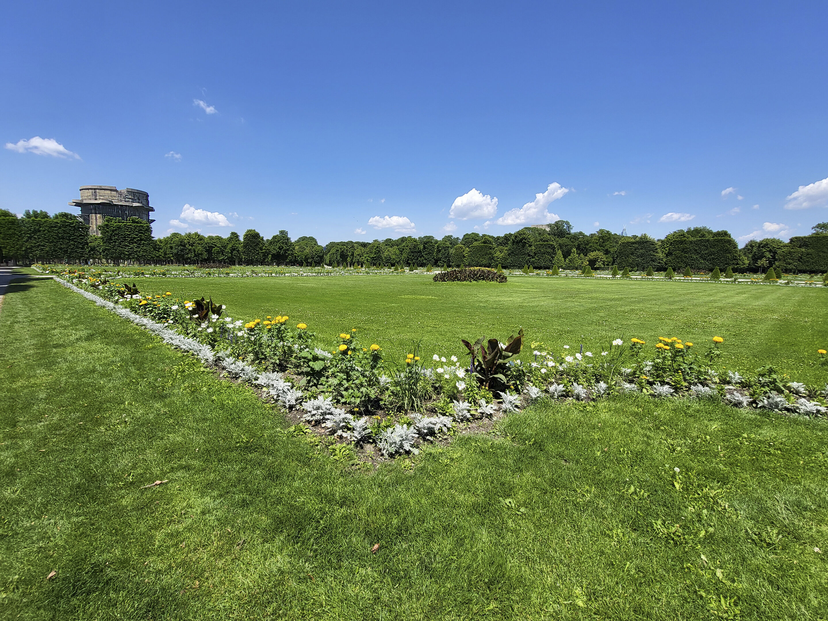 Augarten 2