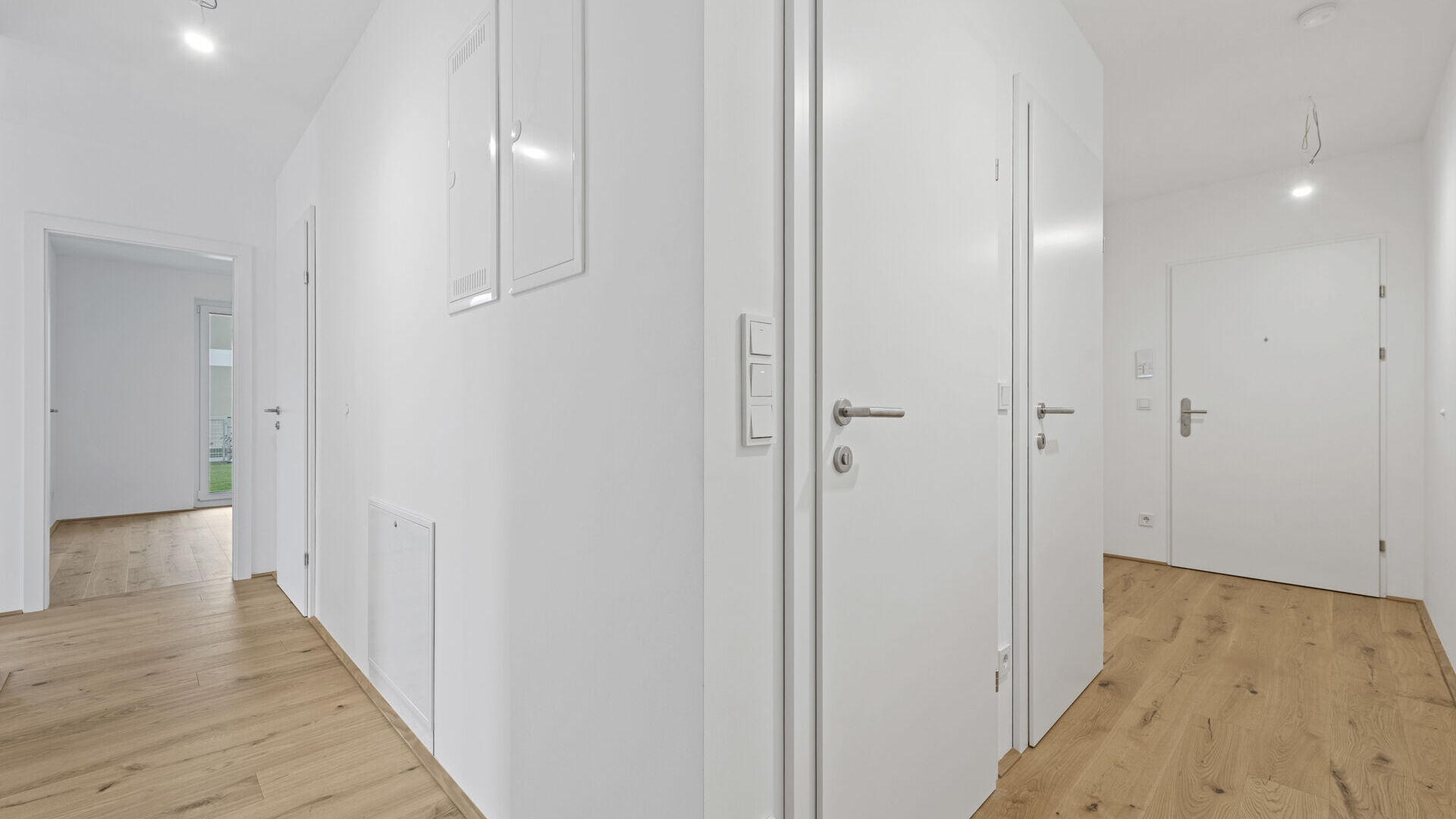 2025-12-09-S01626-Stiege 2-Top 4-004