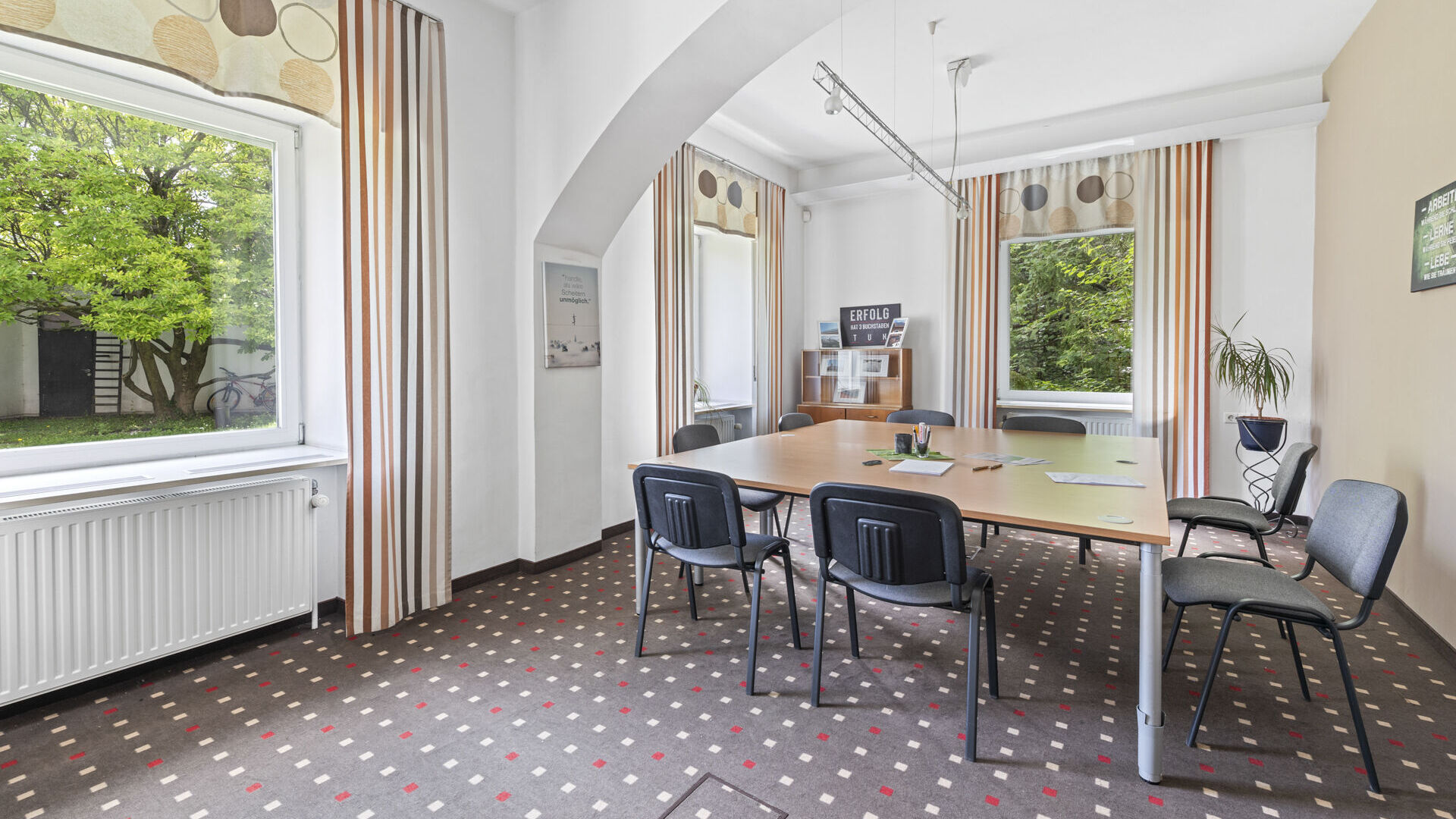 Besprechungsraum im EG