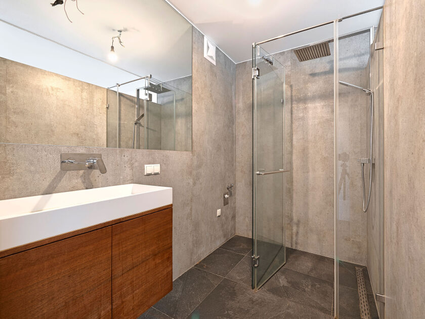 Badezimmer 1