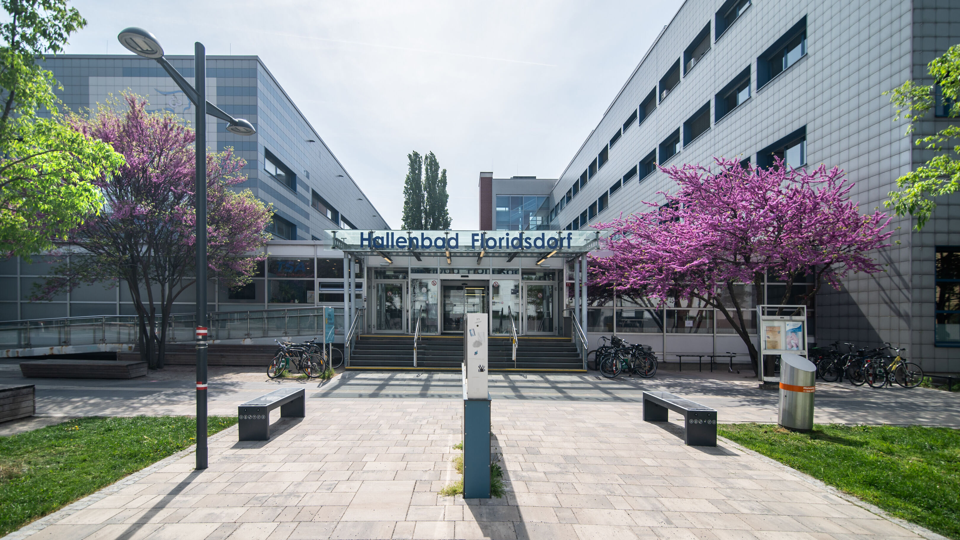 WINEGG - Fahrbachgasse 6-8 - Umgebung - 11.04.2024 -  015