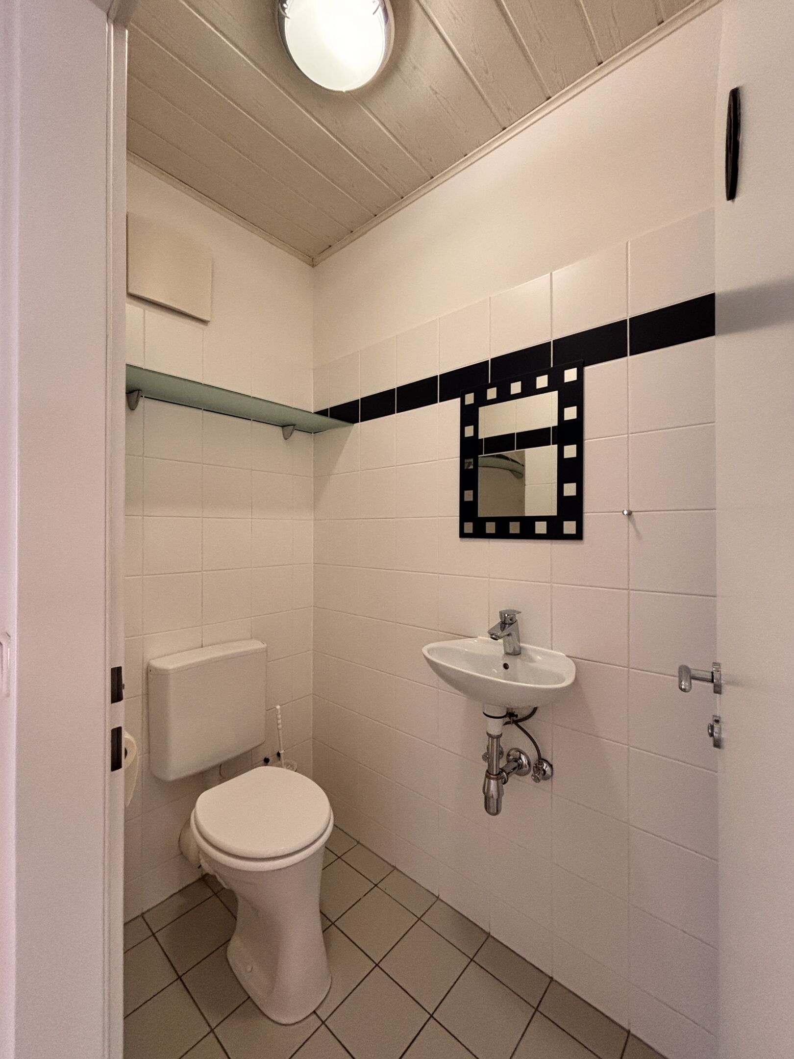 Separates WC