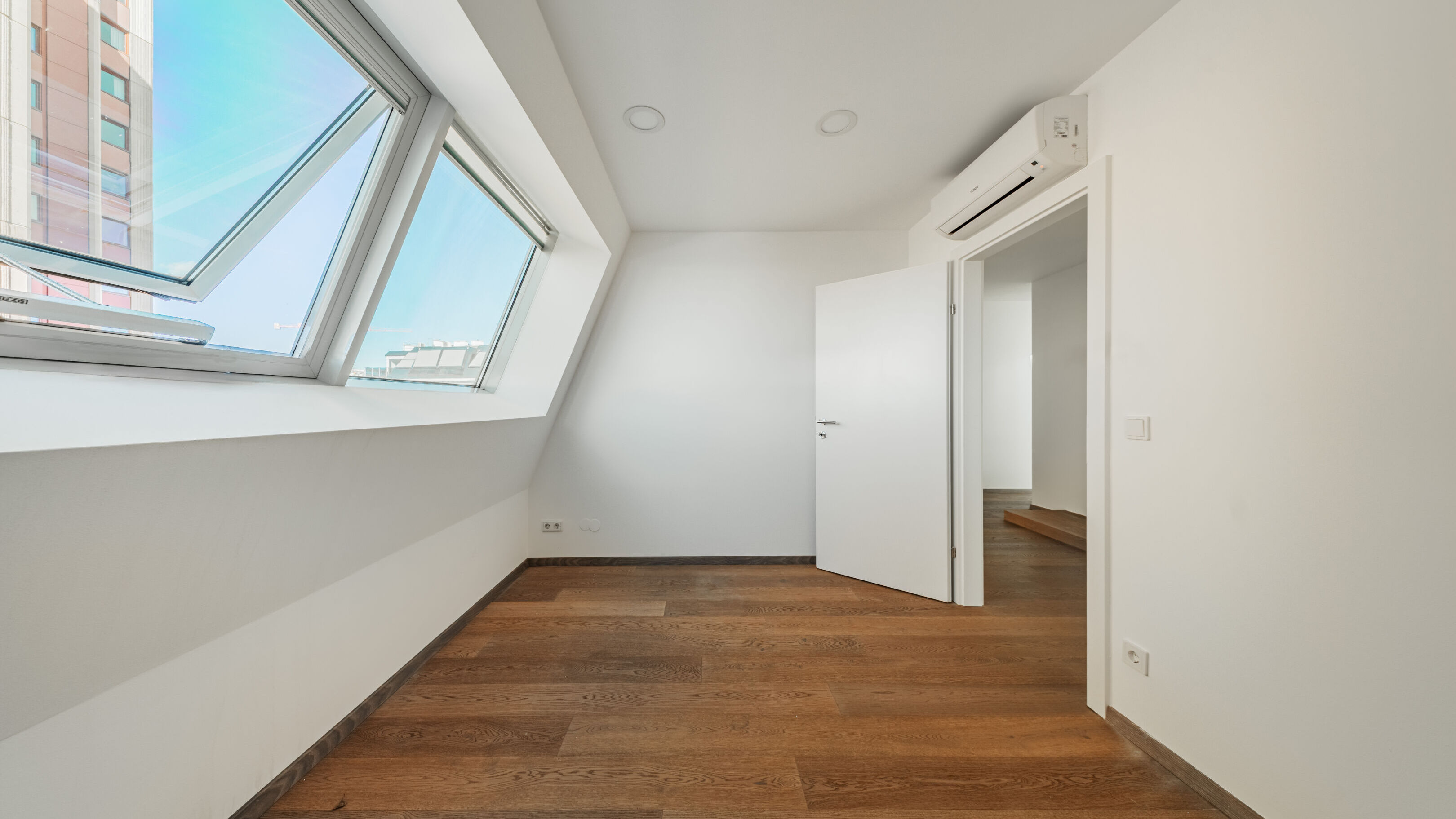 Schlafzimmer Etage 1