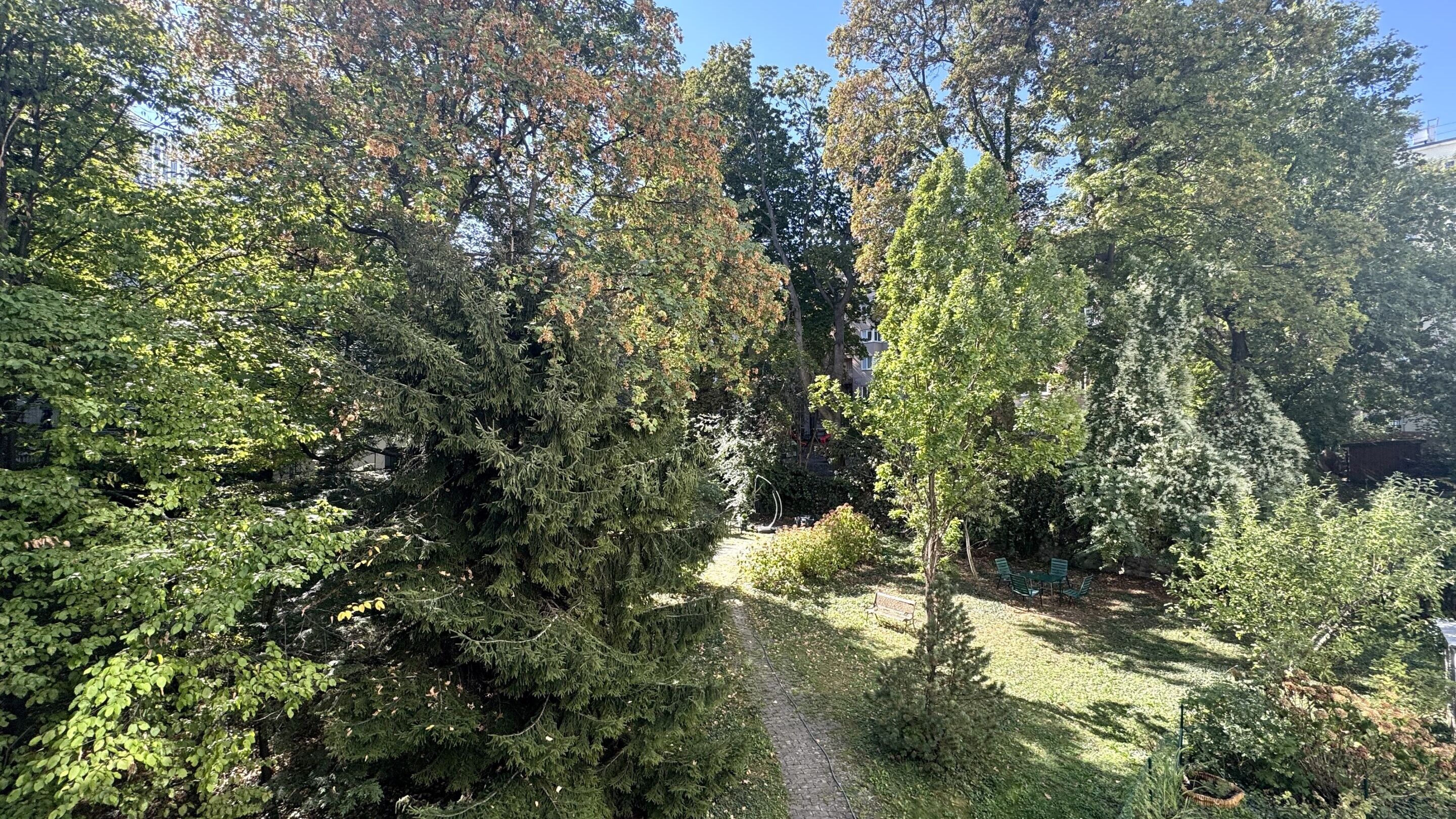 Ausblick ins Grüne