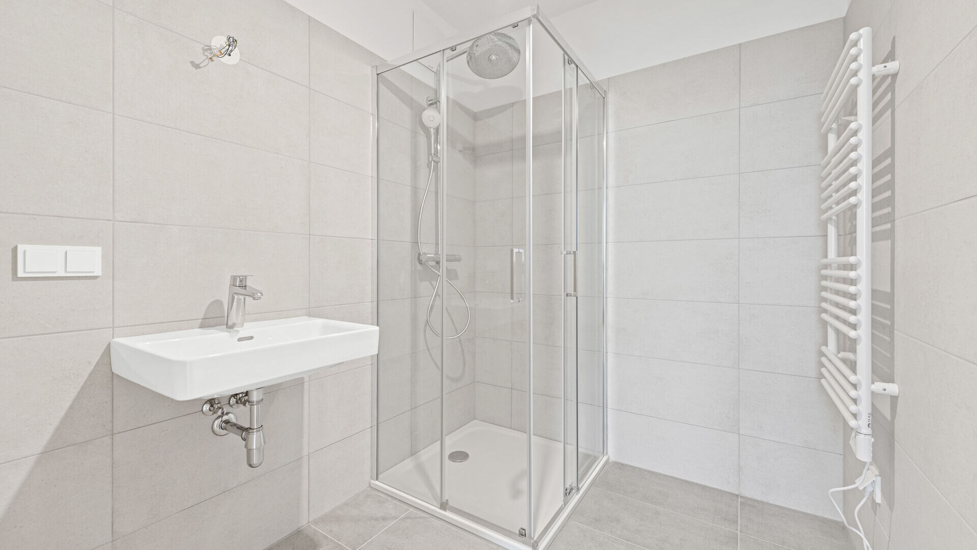 2025-12-09-S01626-Stiege 2-Top 23-009