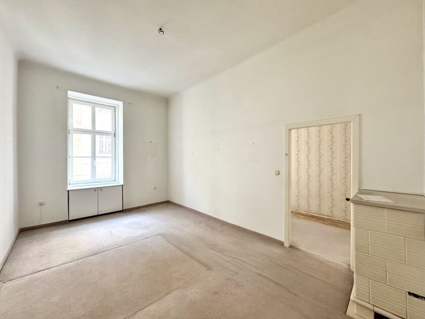 straßenseitiges Zimmer