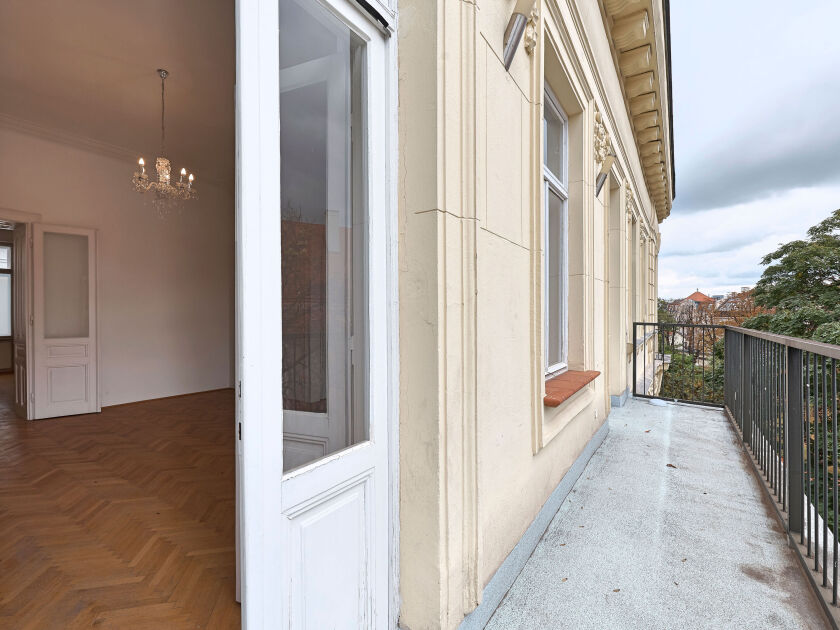 Balkon 1