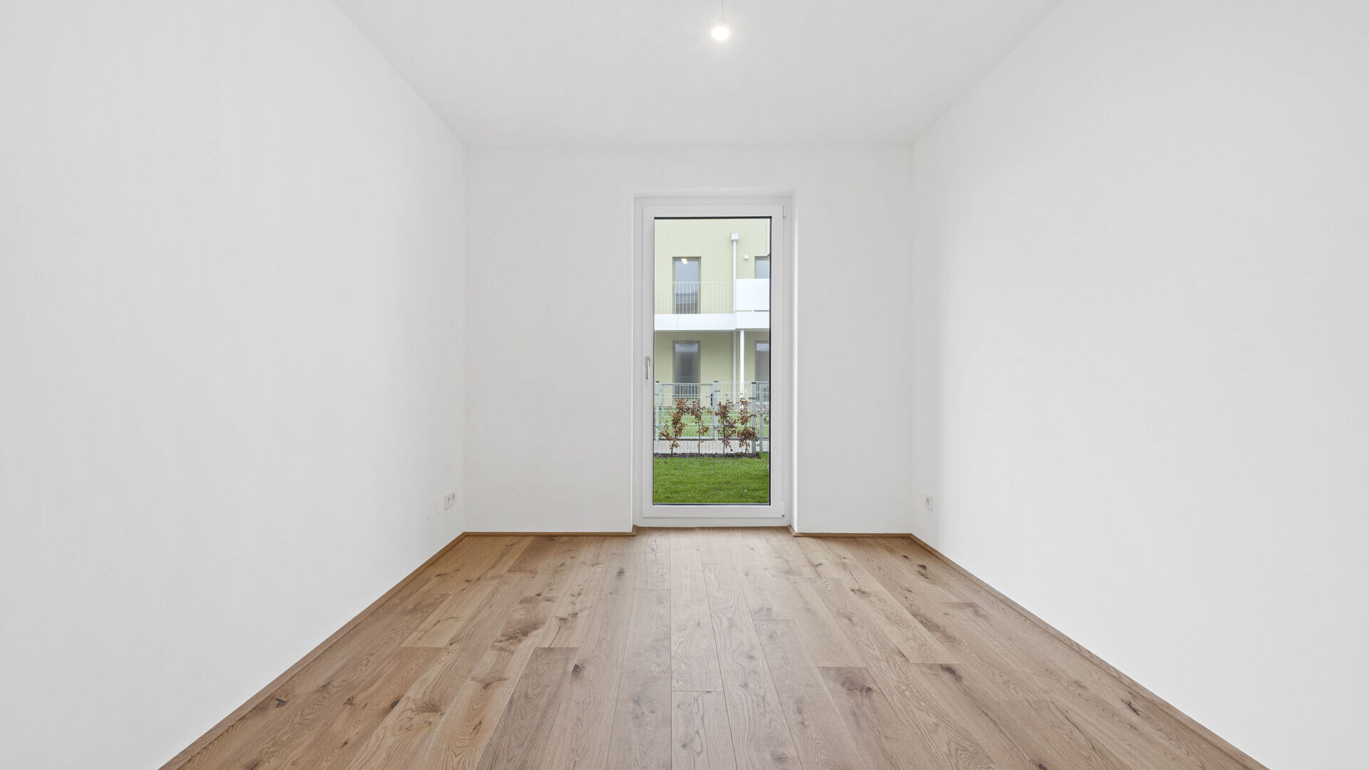 2025-12-09-S01626-Stiege 1-Top 2-004