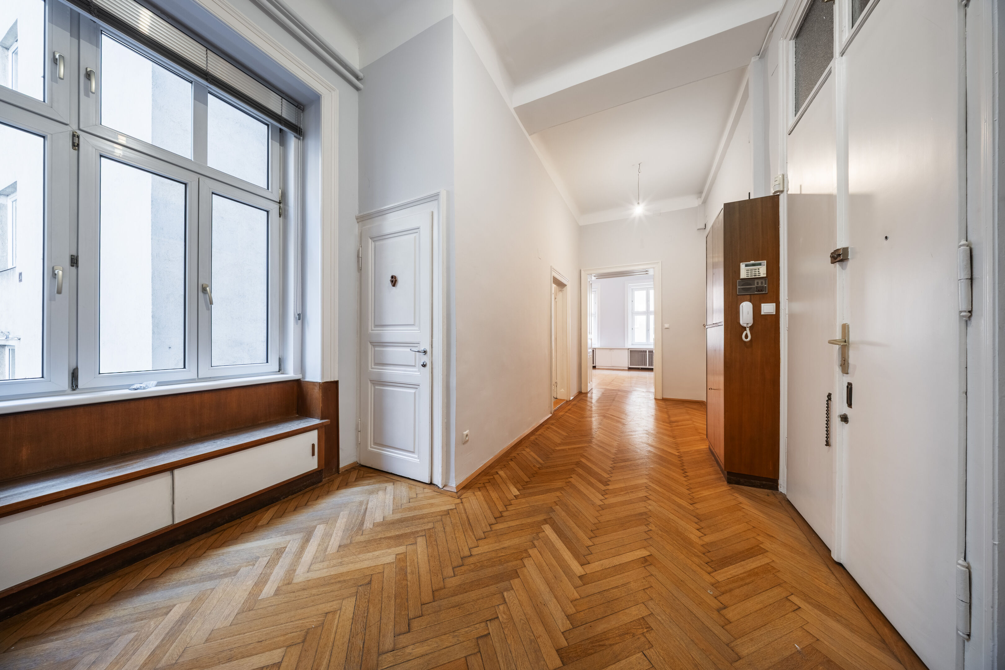 Vorraum mit Fenster