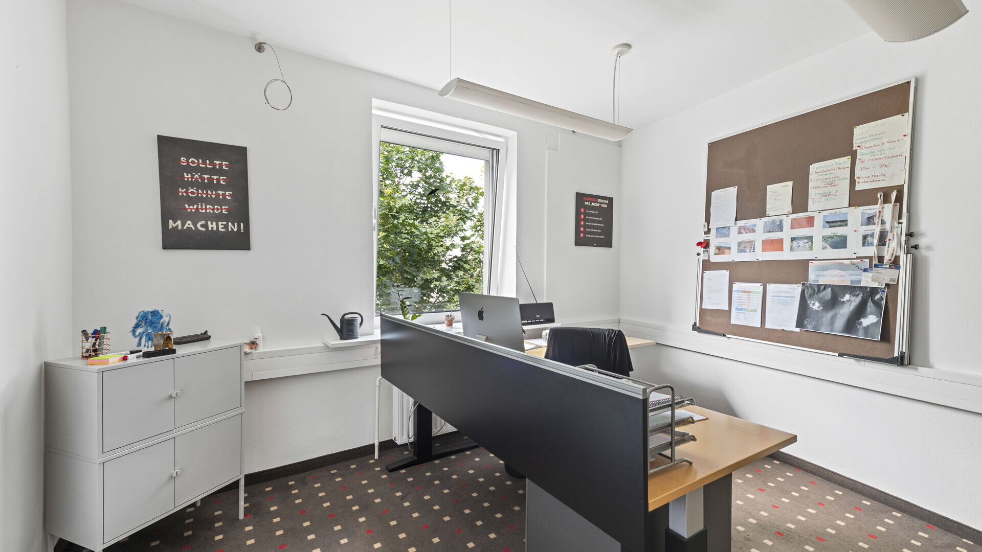 Büro im 1