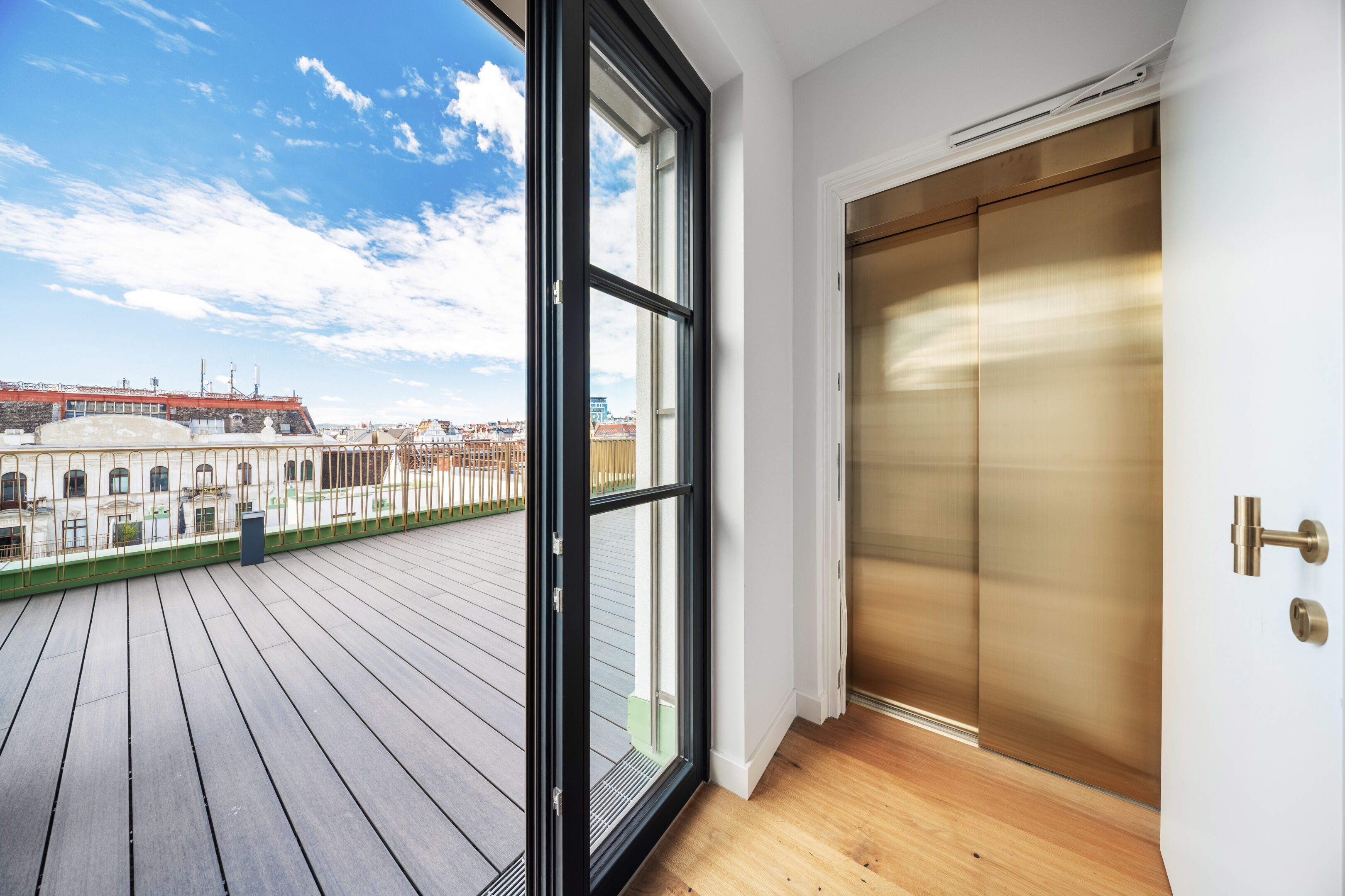 Liftzugang Dachterrasse