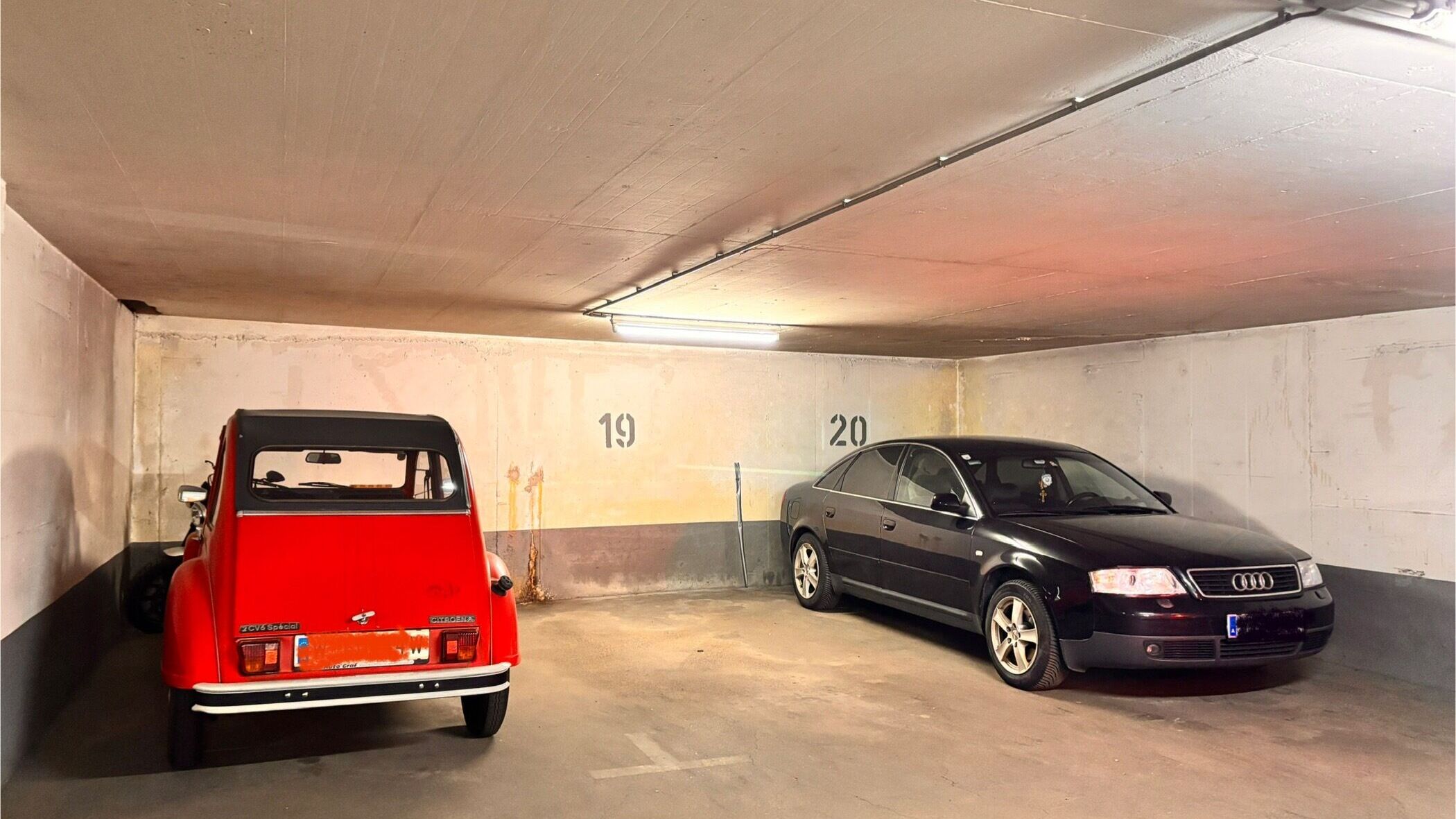 Tiefgaragen-Stellplatz