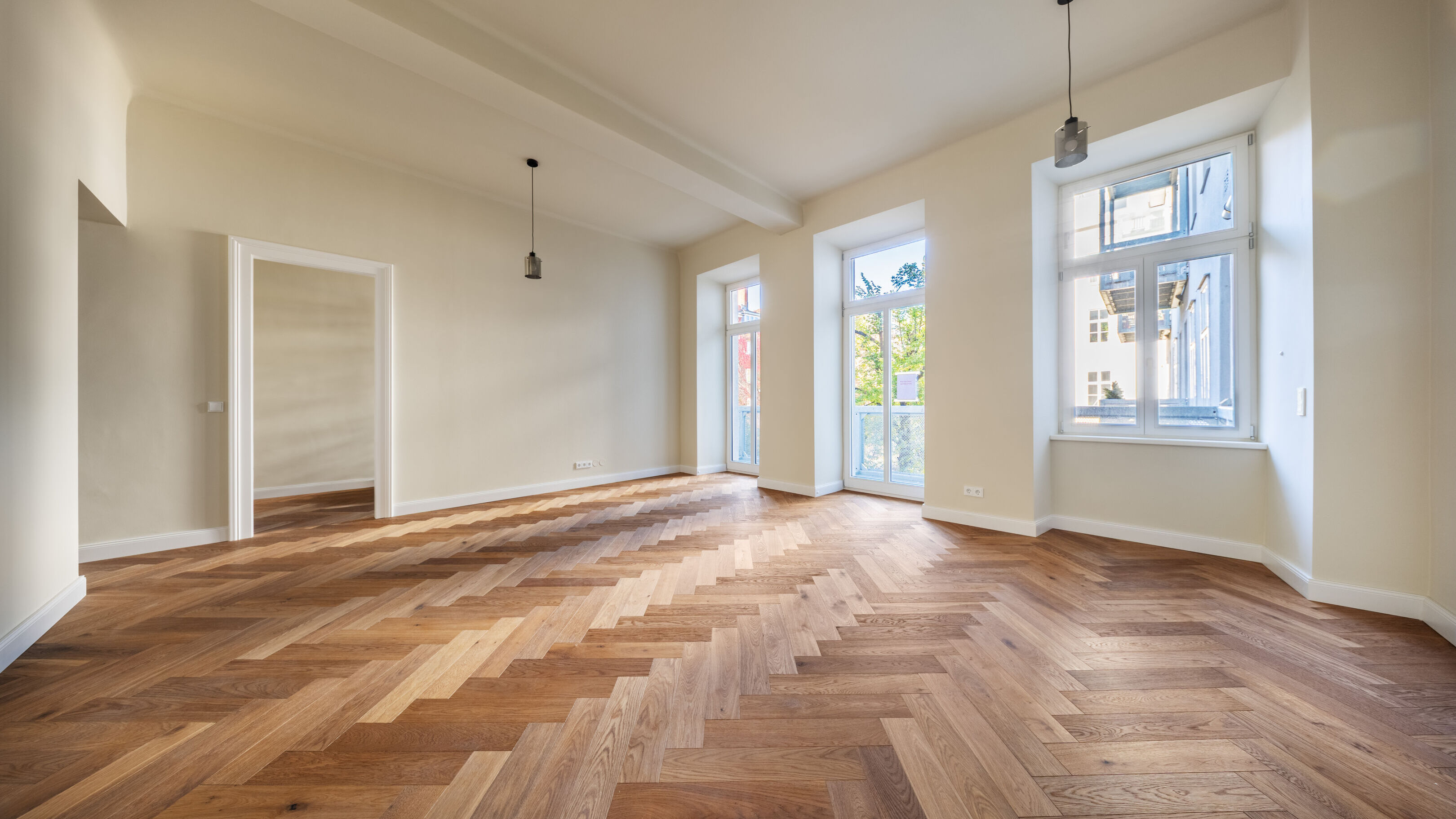 Wohnküche mit Balkon