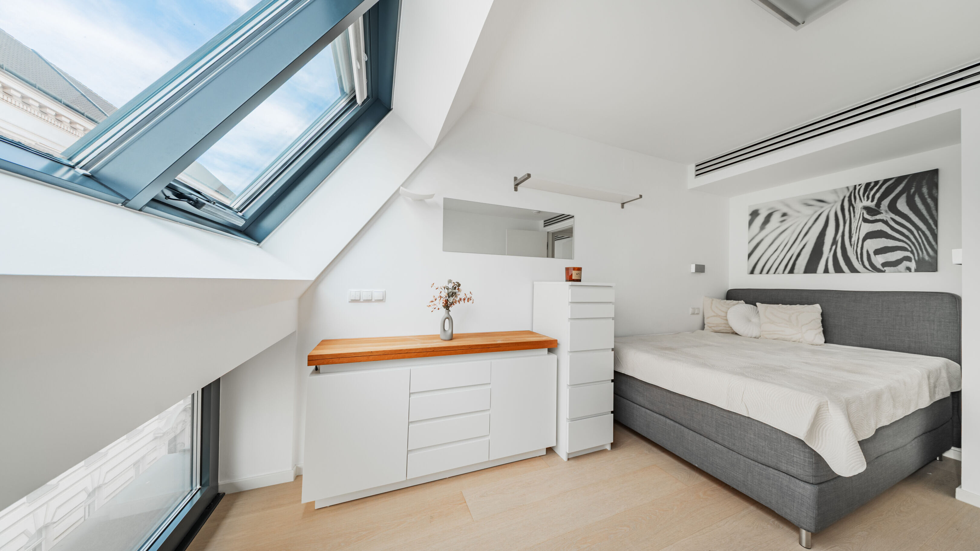 Schlafzimmer 2