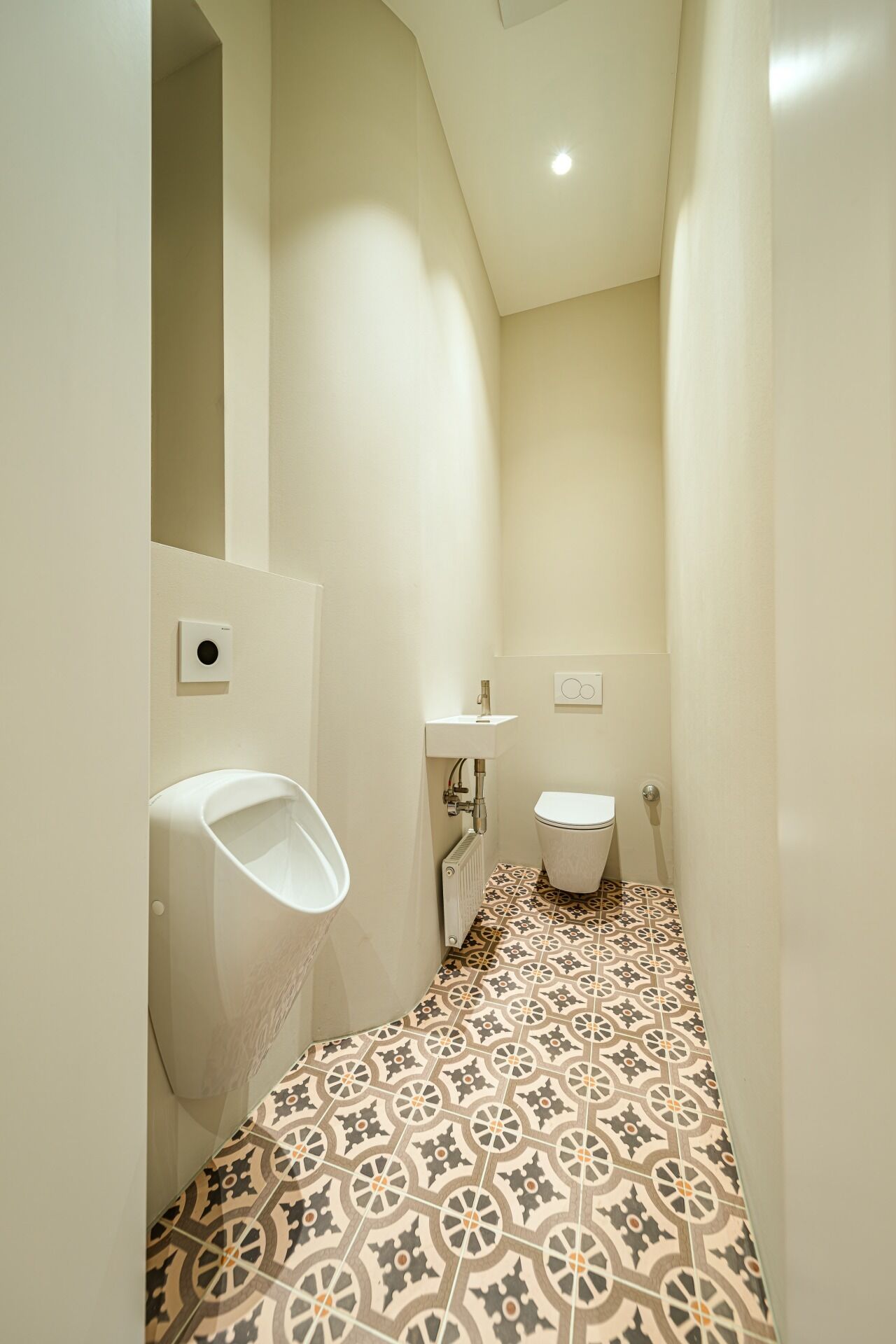 WC 1