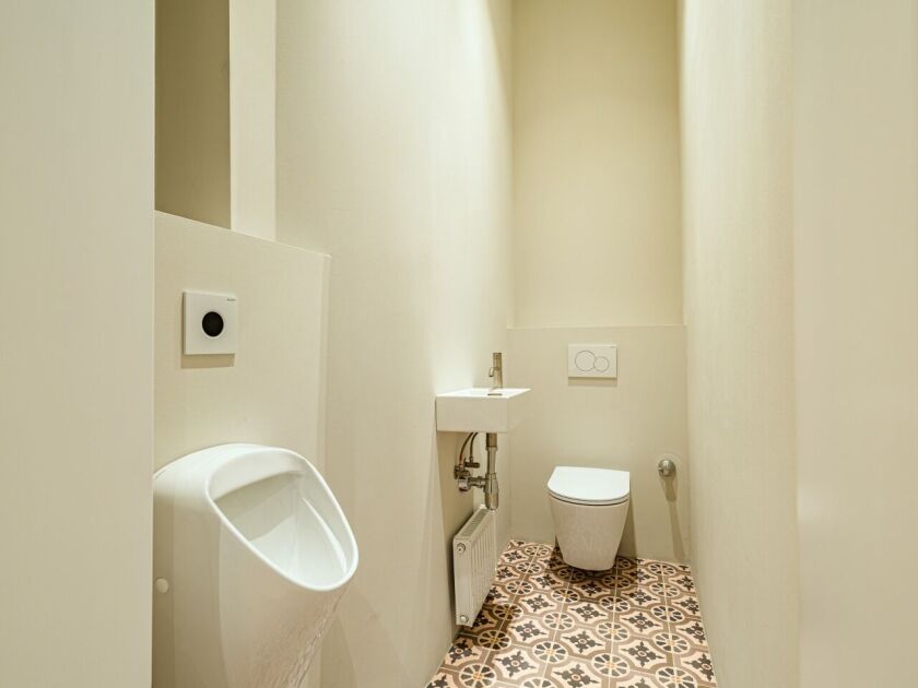 WC 1