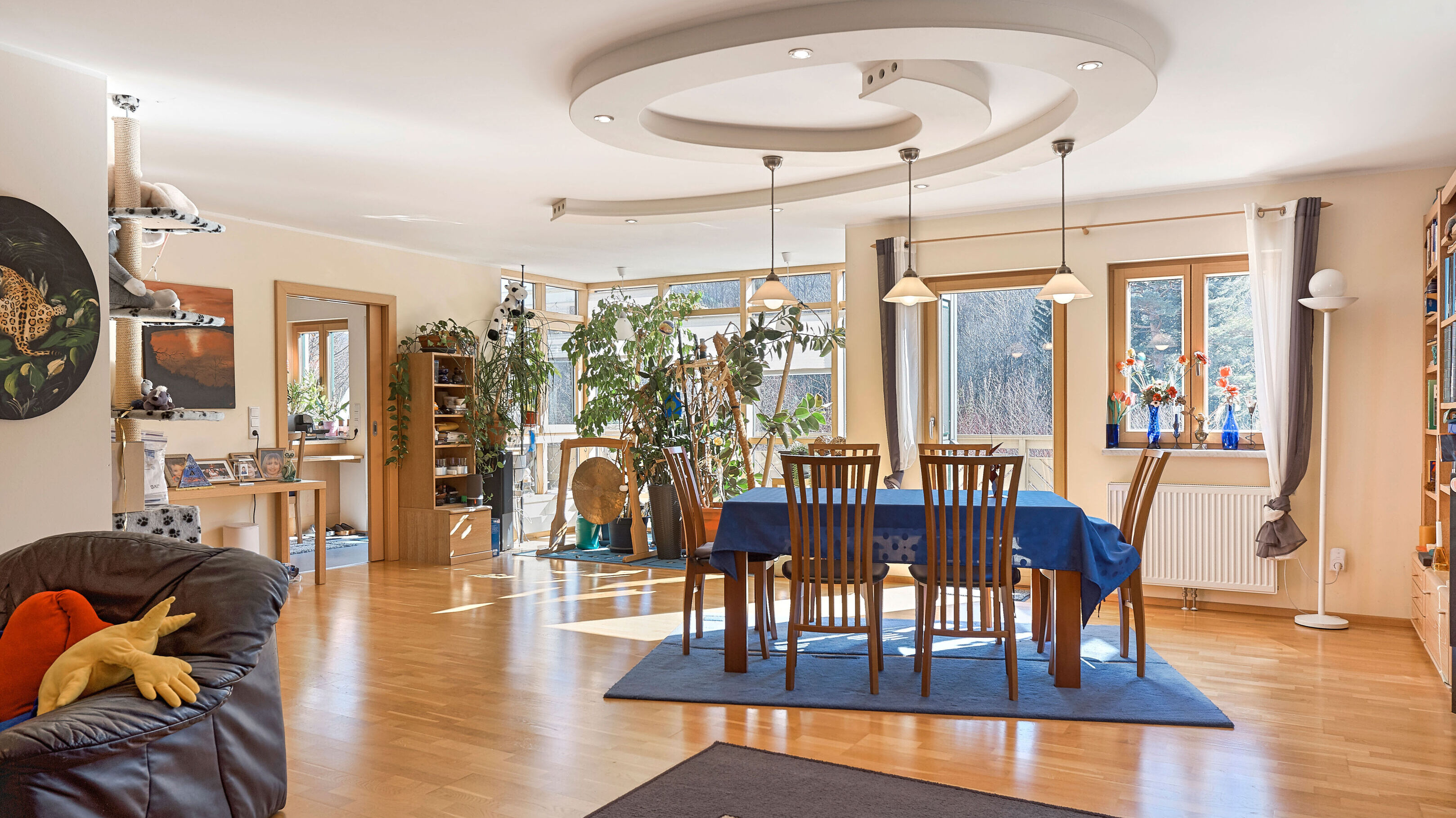 Wohnzimmer mit Terrassenzugang
