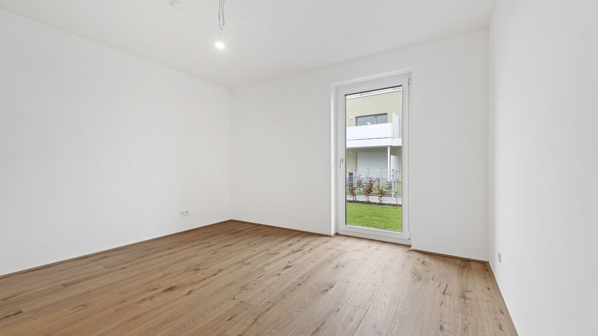 2025-12-09-S01626-Stiege 1-Top 1-011