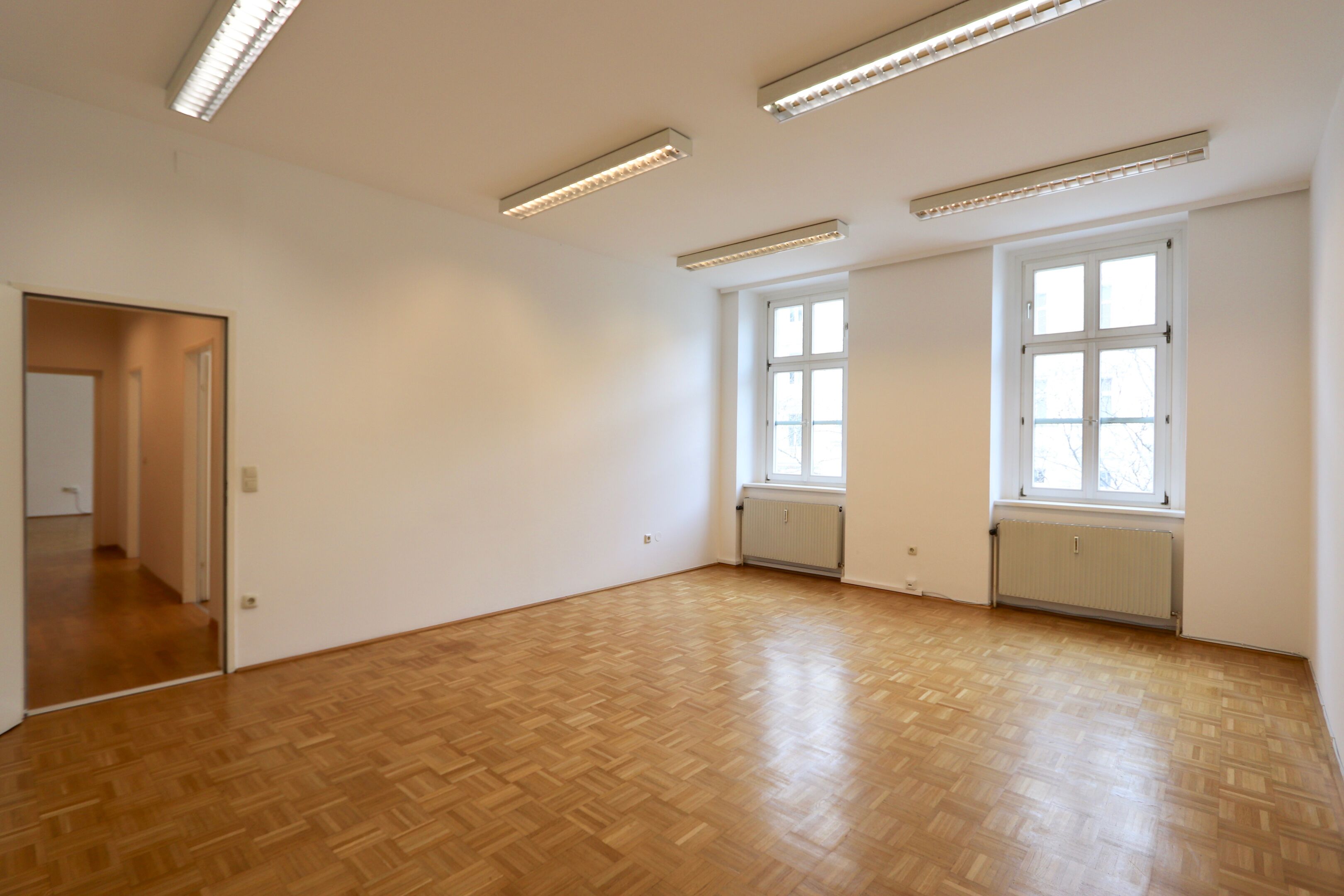 Büro 4