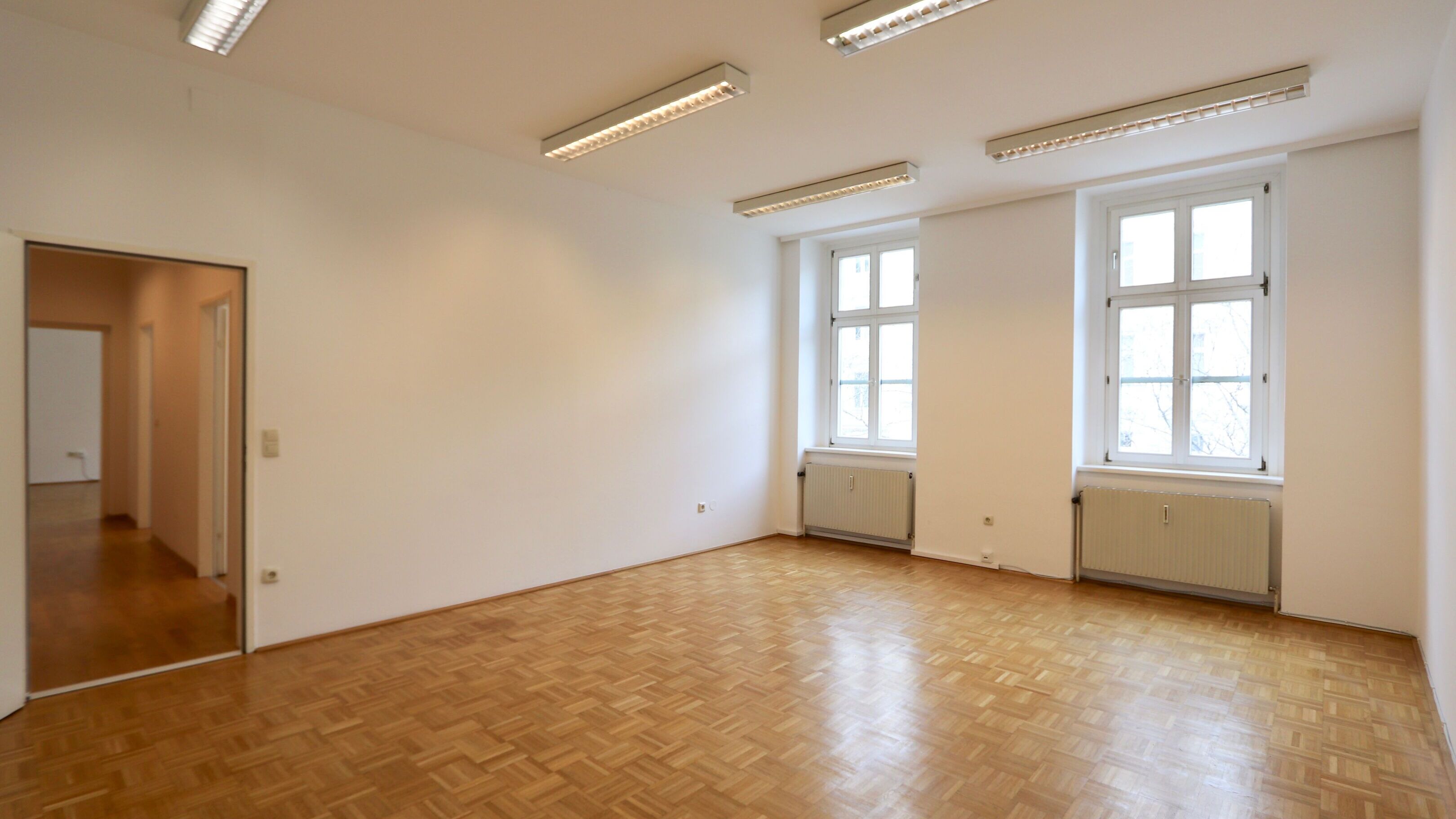 Büro 4