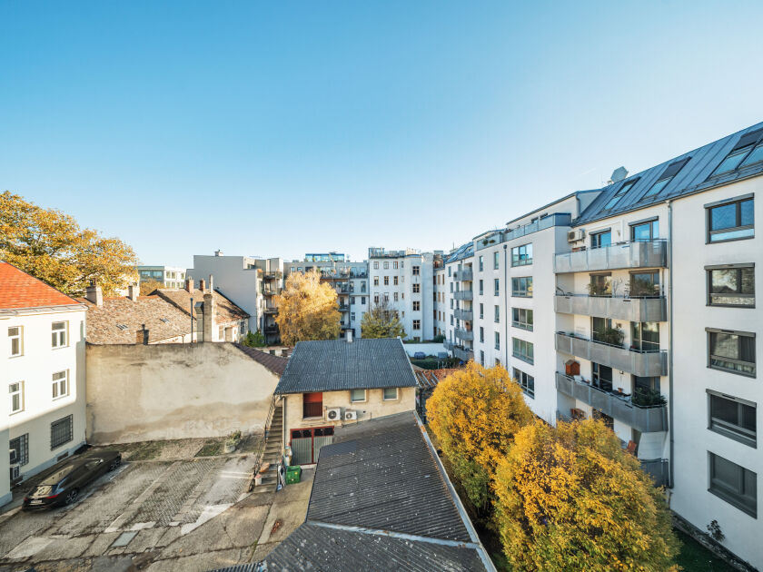 Aussicht Balkon 1 Innenhof
