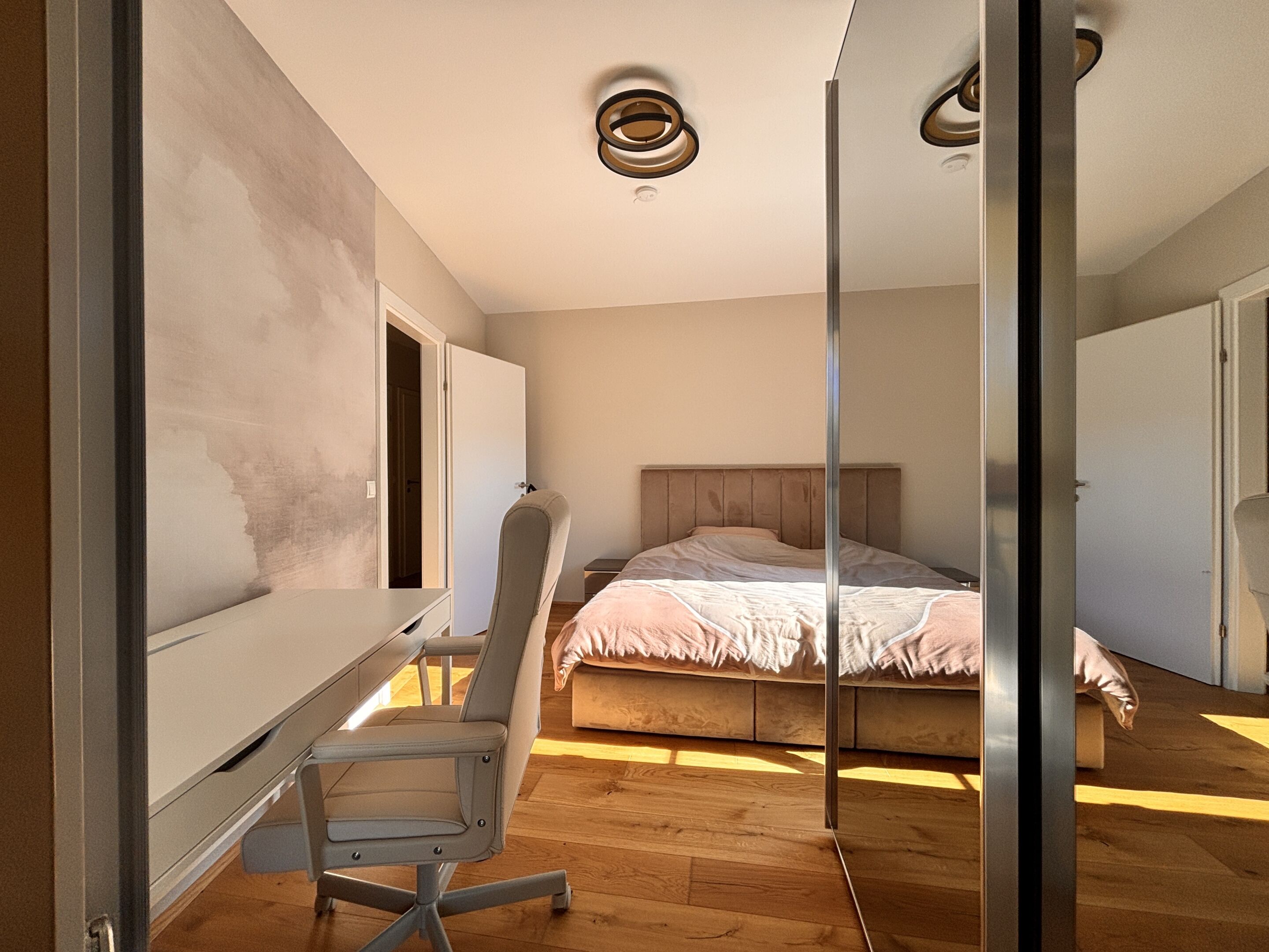 Kinder-/Gästezimmer