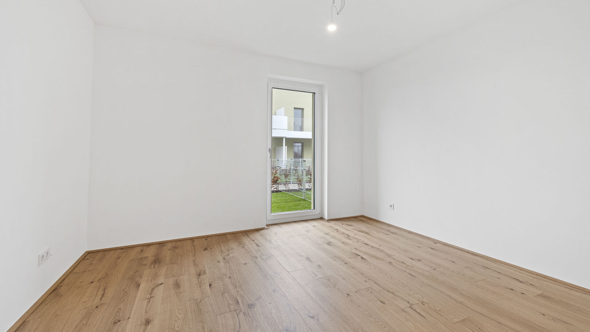 2025-12-09-S01626-Stiege 1-Top 1-010