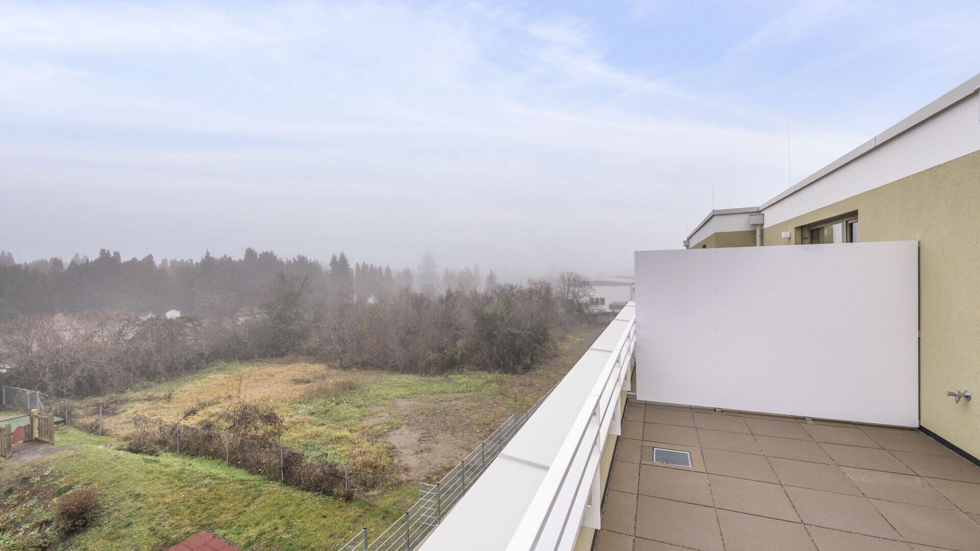 2025-12-09-S01626-Stiege 2-Top 28-017