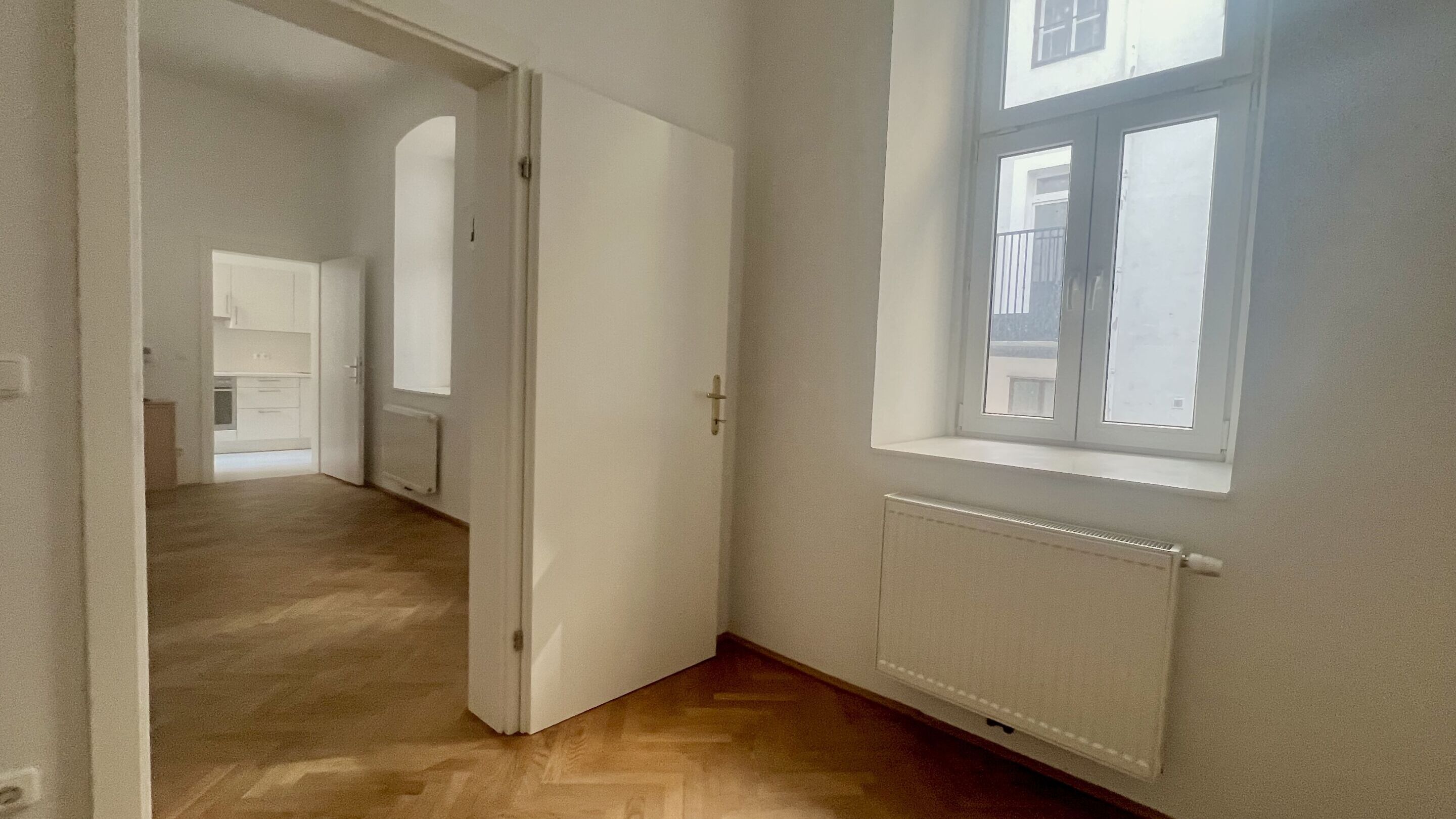 Schlafzimmer / Kabinett