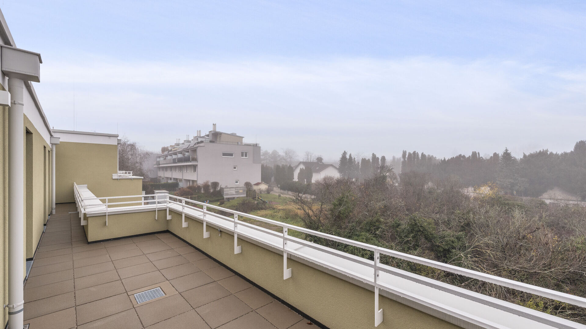 2025-12-09-S01626-Stiege 2-Top 26-015