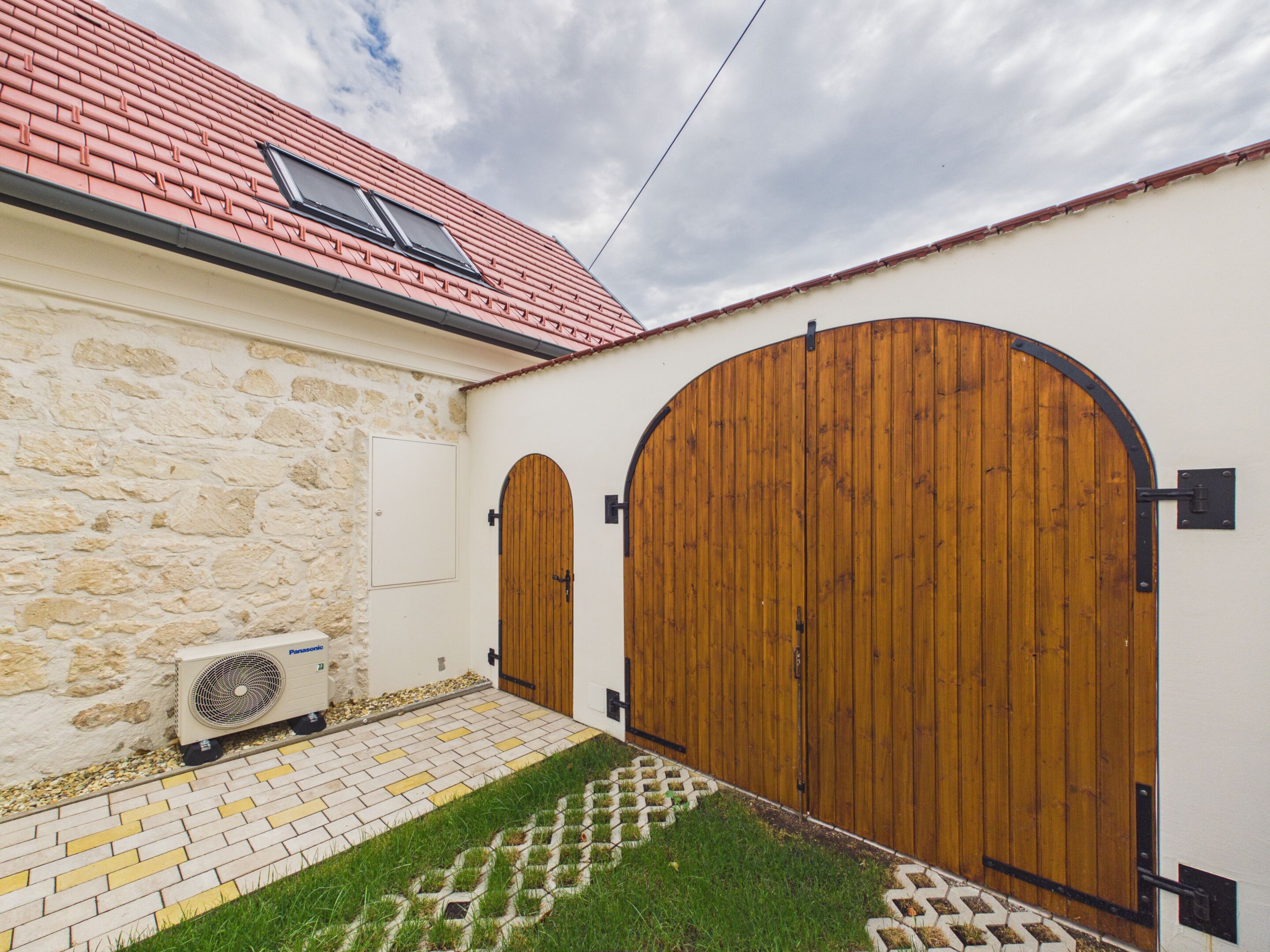 Hoftor aus Holz