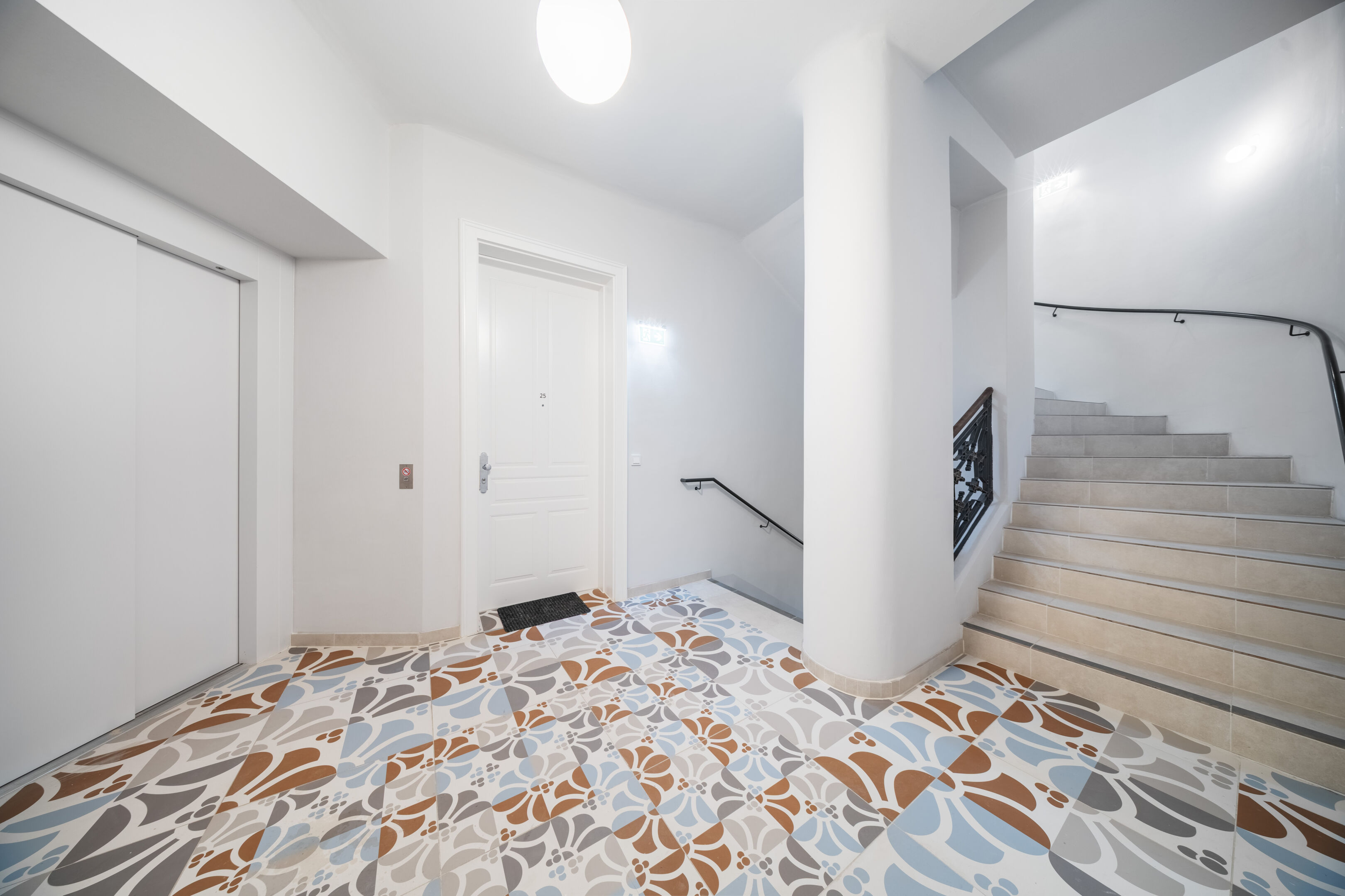 Essenz No. 1 | Stiegenhaus