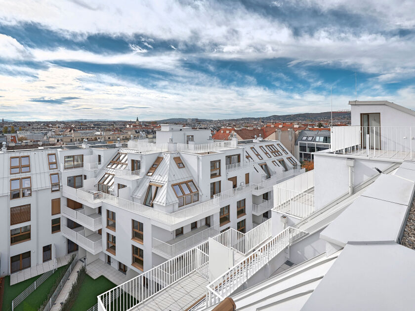 The Temptation | Außenansicht | Tag