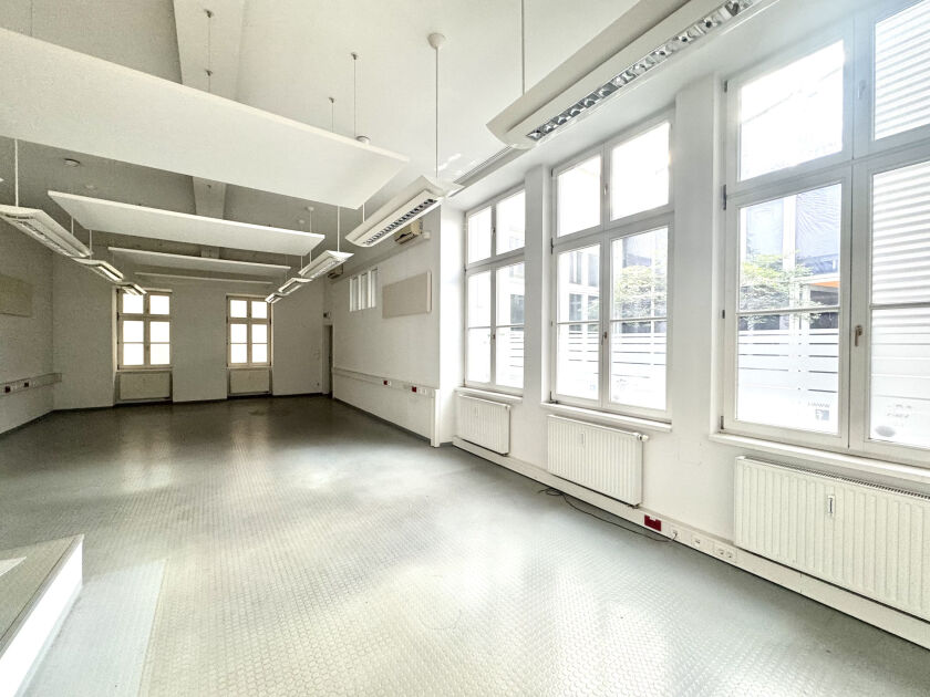 Büro-/Geschäftsraum