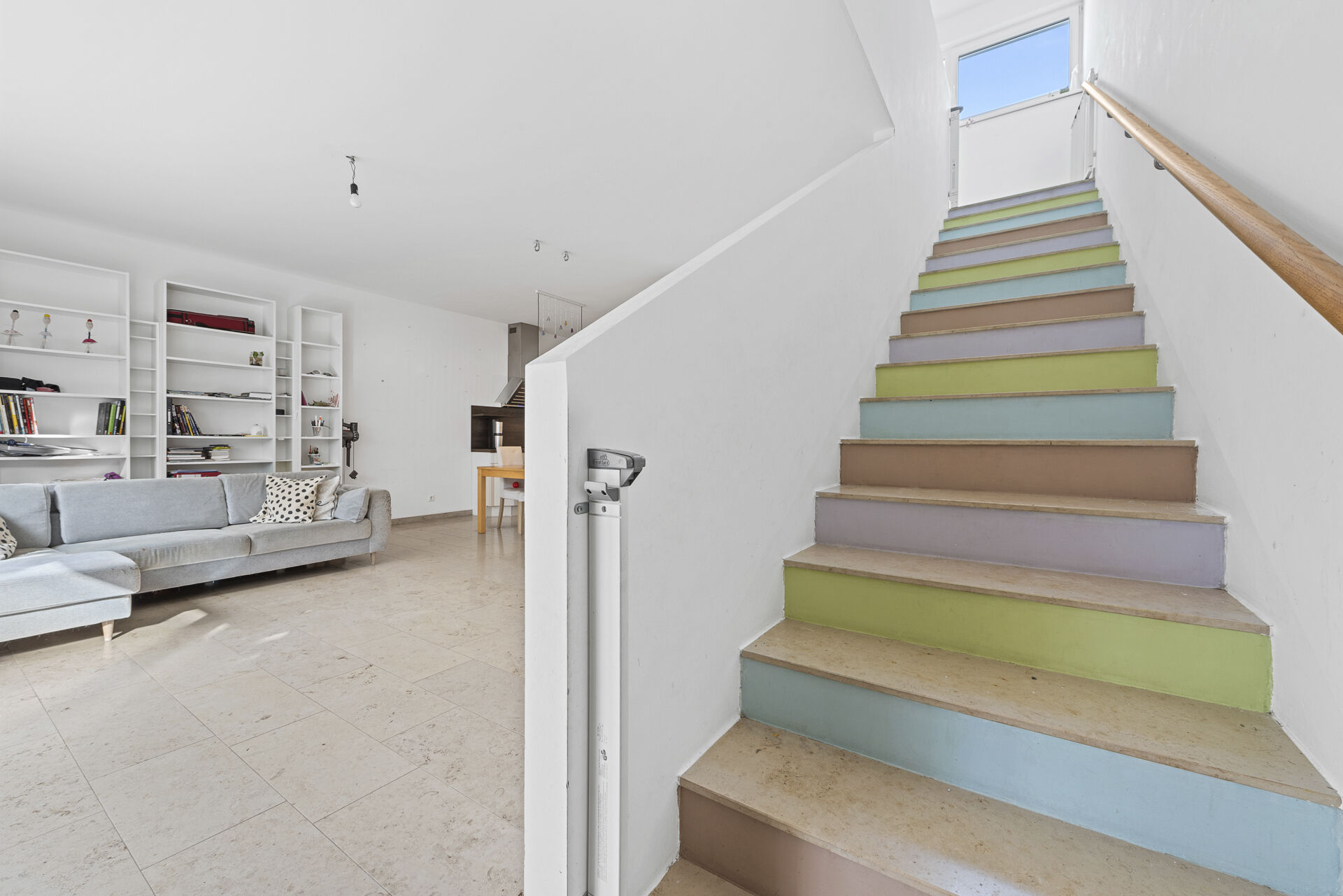 Stiegenaufgang ins 1