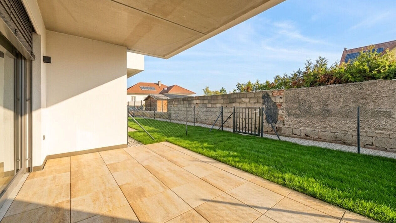 Terrasse und Garten